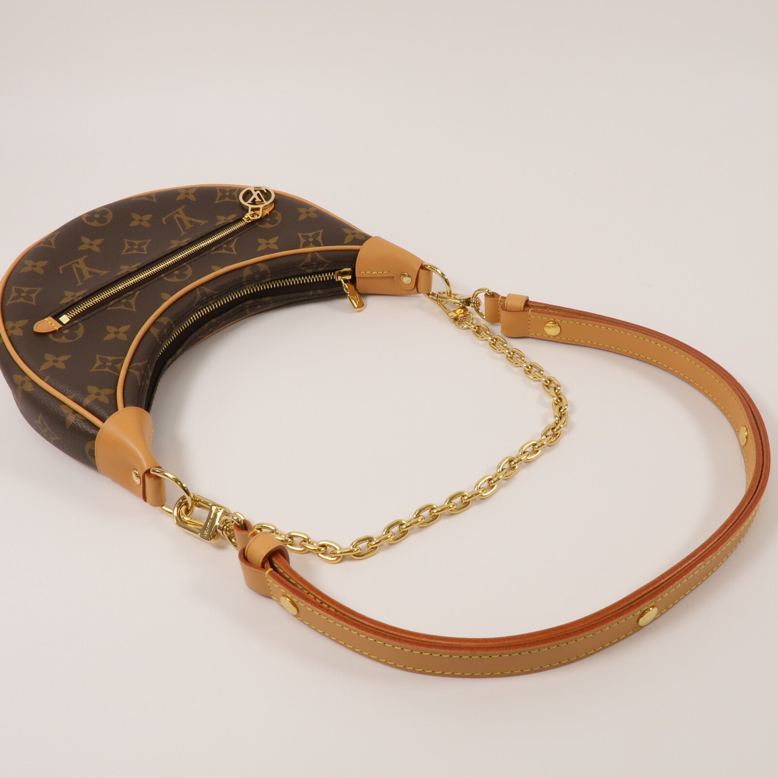 LOUIS VUITTON Monogram Loop肩背袋