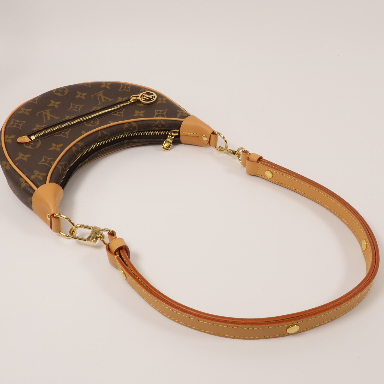 LOUIS VUITTON Monogram Loop肩背袋