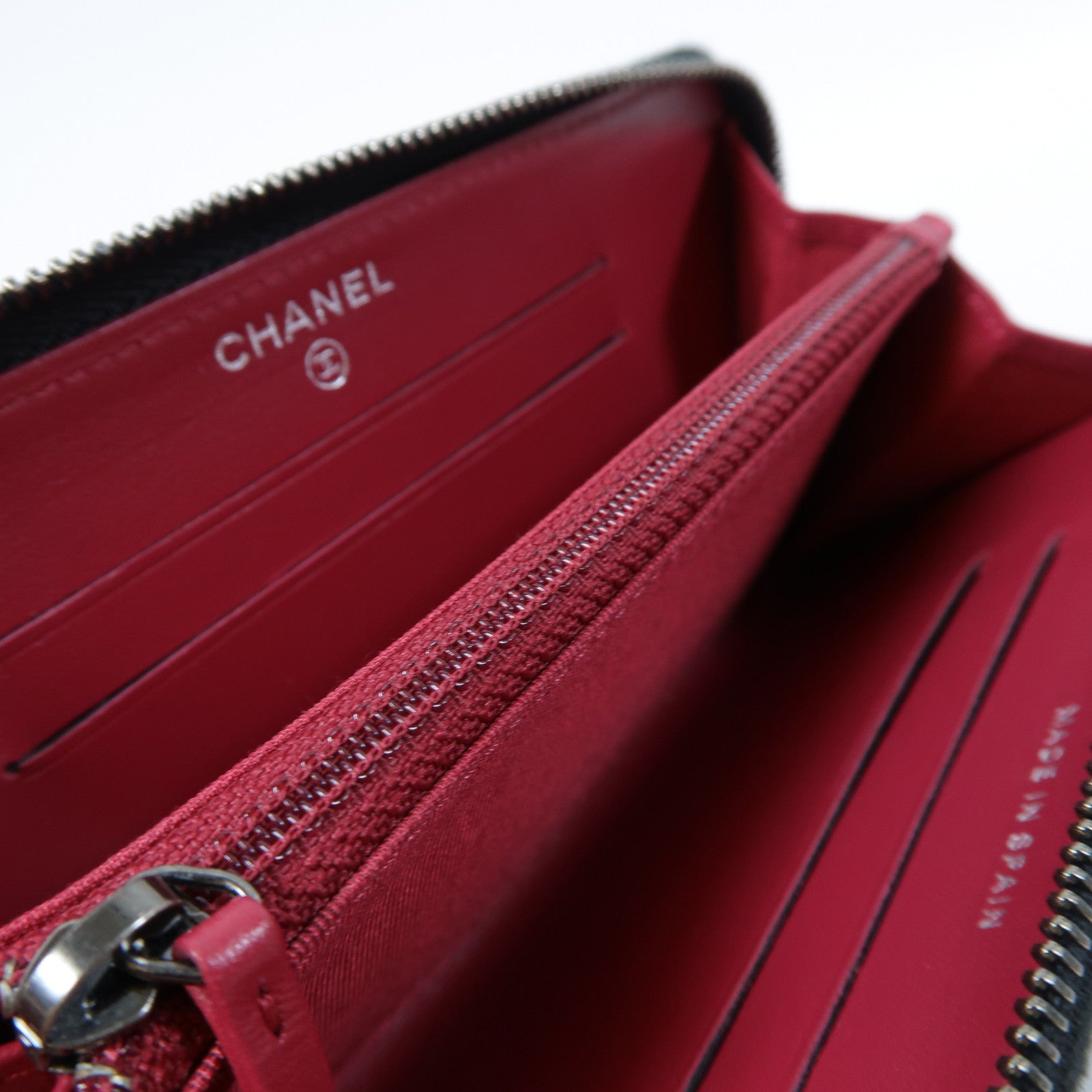 CHANEL 【激減優惠】斜紋牛皮皮革Zipper Wallet金扣拉鍊錢包黑色