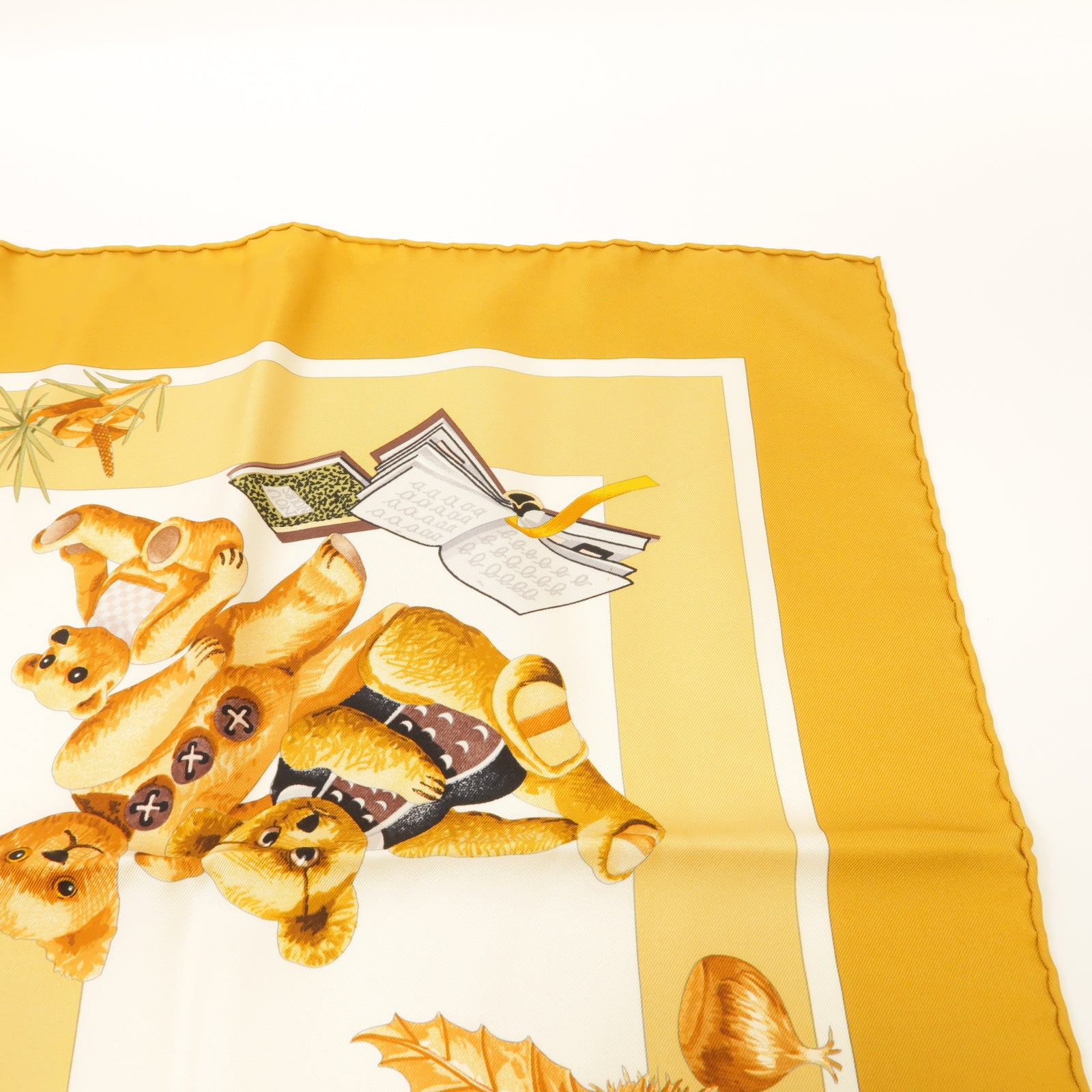 HERMES 【激減優惠】絲質Scarf絲巾棕色/白色