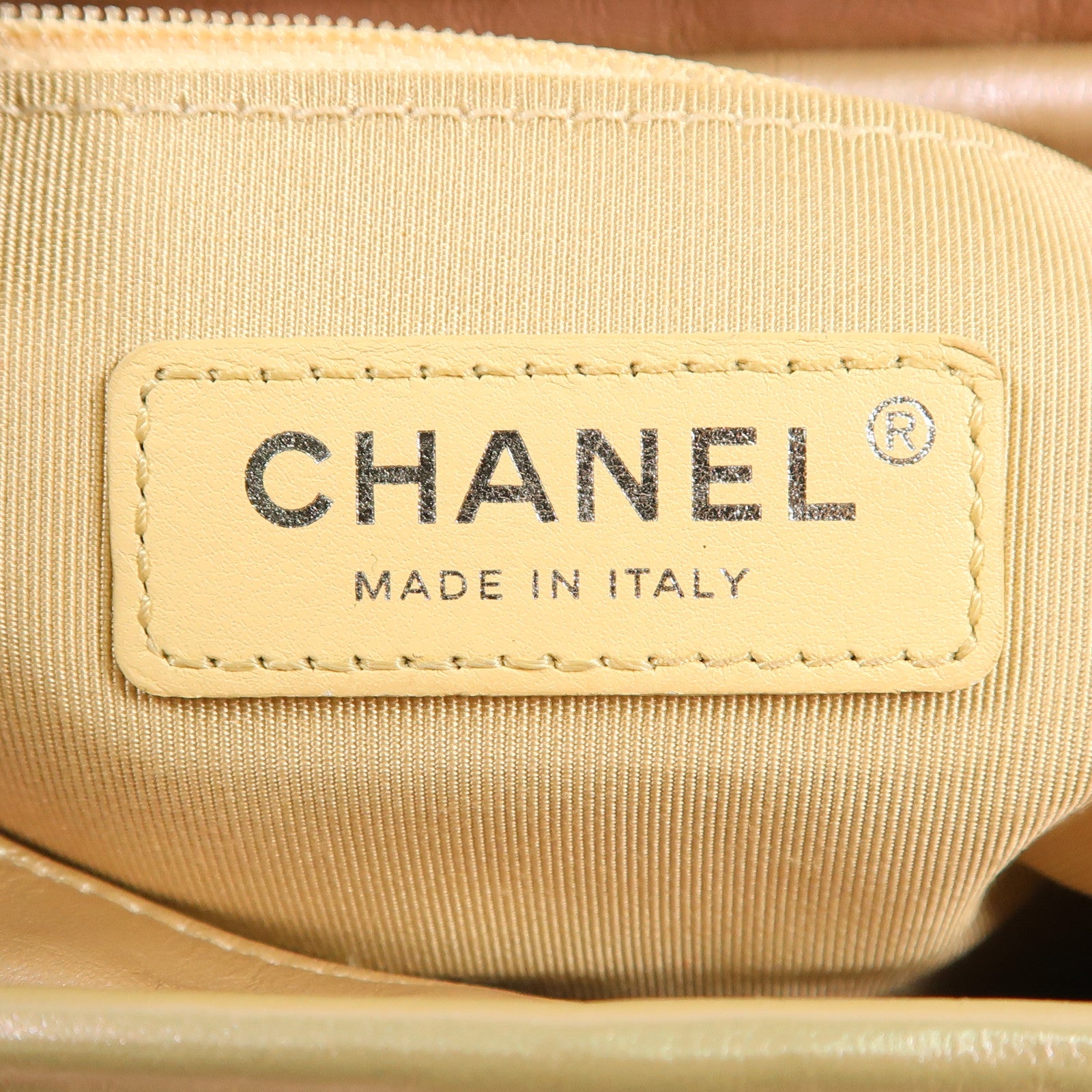 CHANEL 牛皮皮革Gabrielle鏈帶肩背袋