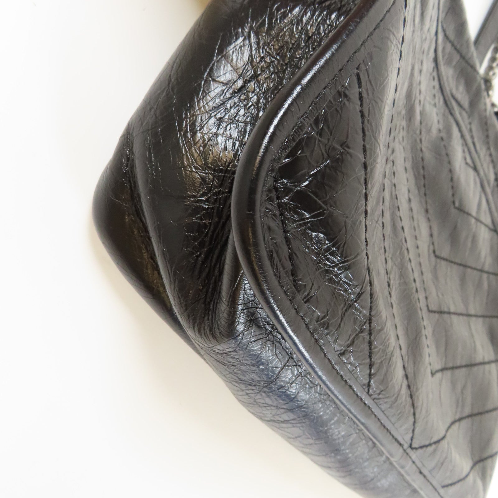 SAINT LAURENT 牛皮皮革Niki Bag黑扣鏈帶肩背袋黑色