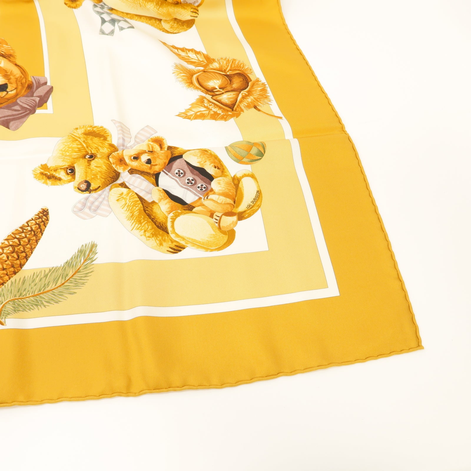 HERMES 【激減優惠】絲質Scarf絲巾棕色/白色
