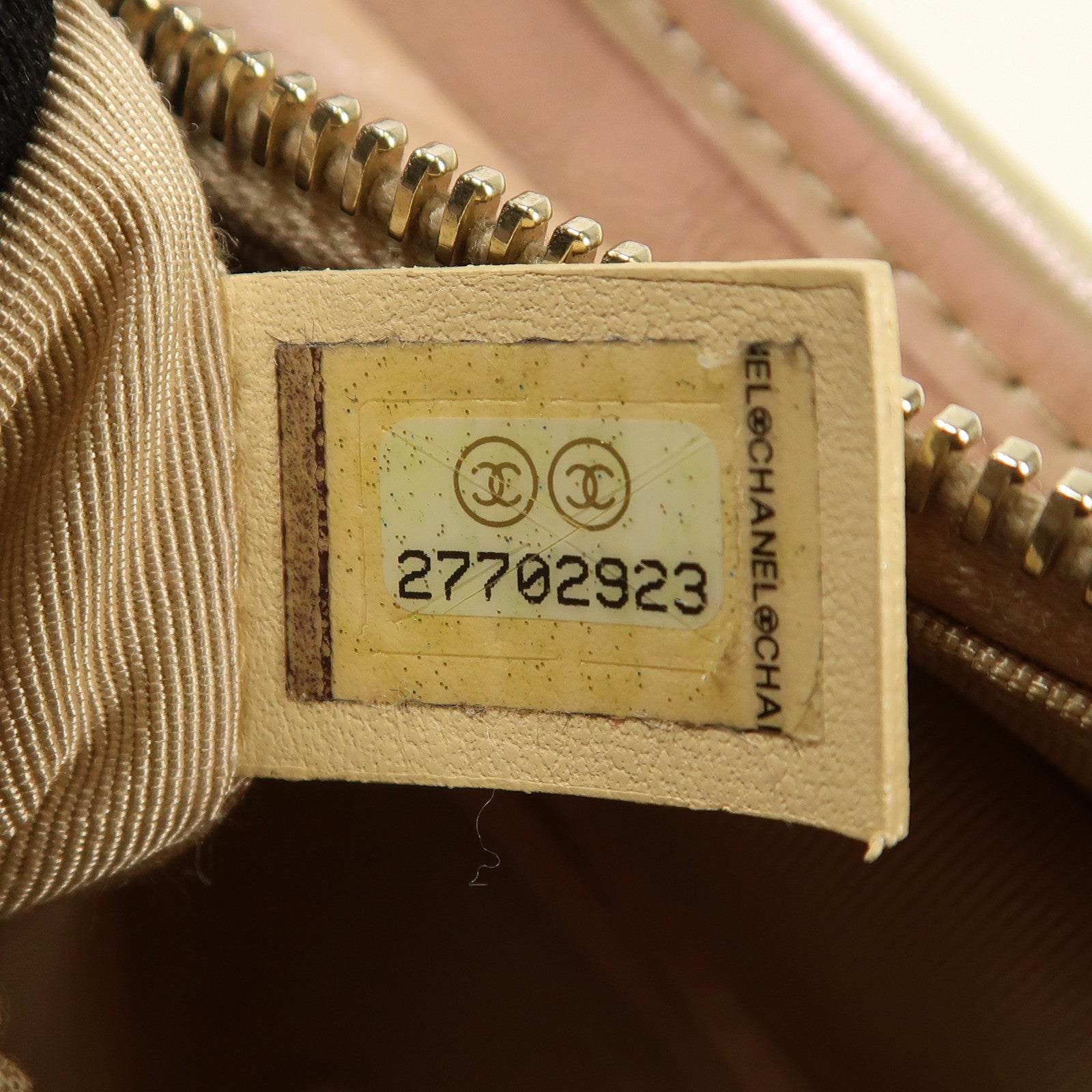 CHANEL 牛皮皮革Gabrielle鏈帶肩背袋