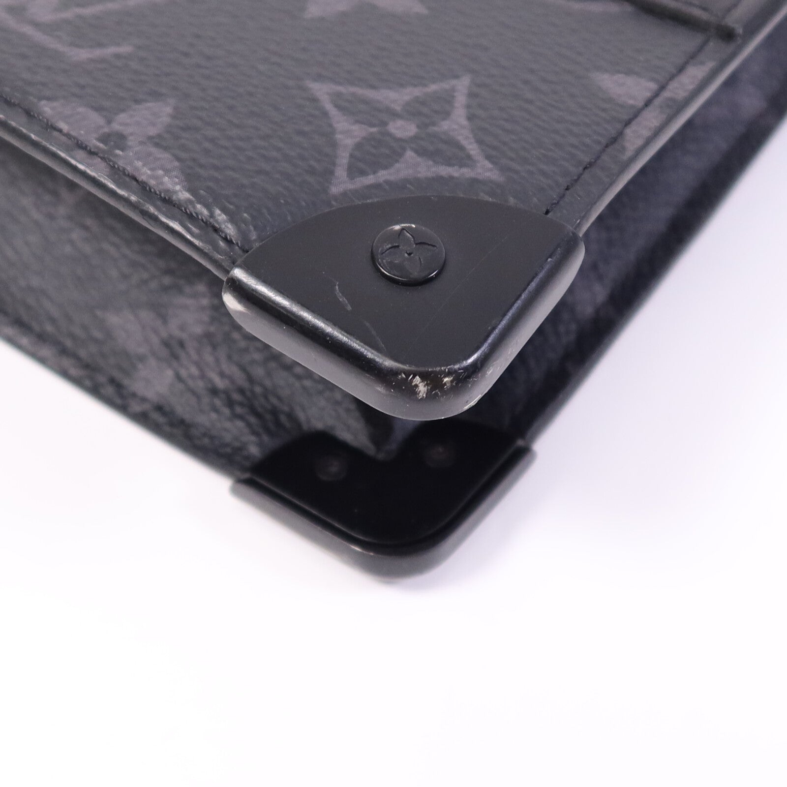 LOUIS VUITTON Monogram Eclipse Trunk Pochette手拿包