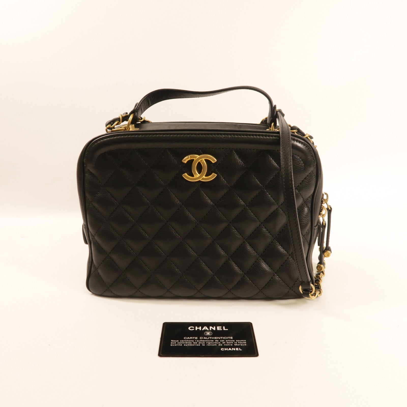 CHANEL 羊皮皮革Chain Shoulder金扣手挽肩背兩用袋黑色