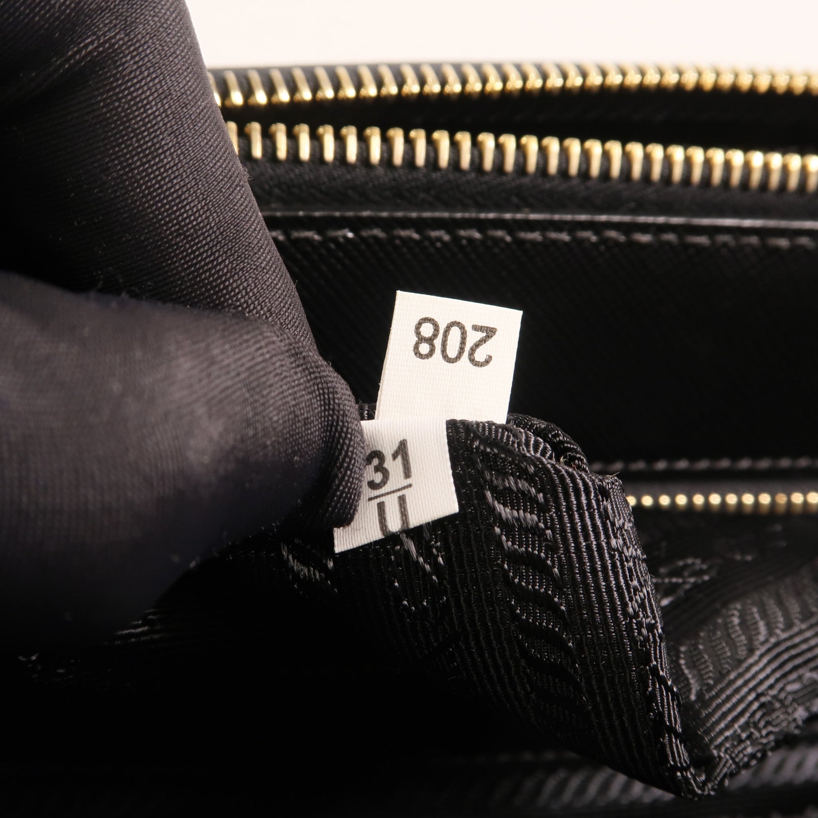 PRADA 牛皮皮革Saffiano Lux Tote Bag金扣手挽袋
