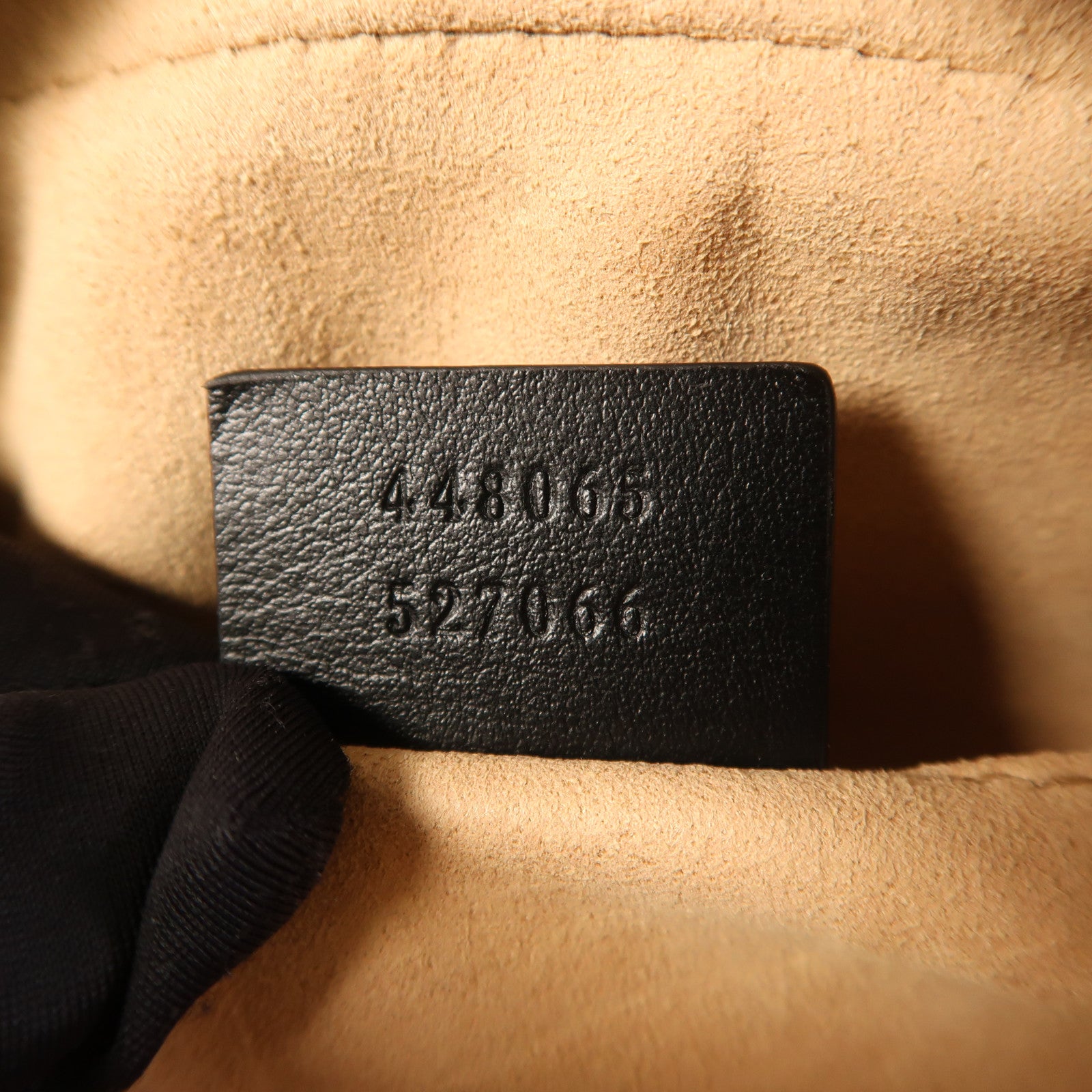 GUCCI 牛皮皮革GG Marmont金扣肩背袋