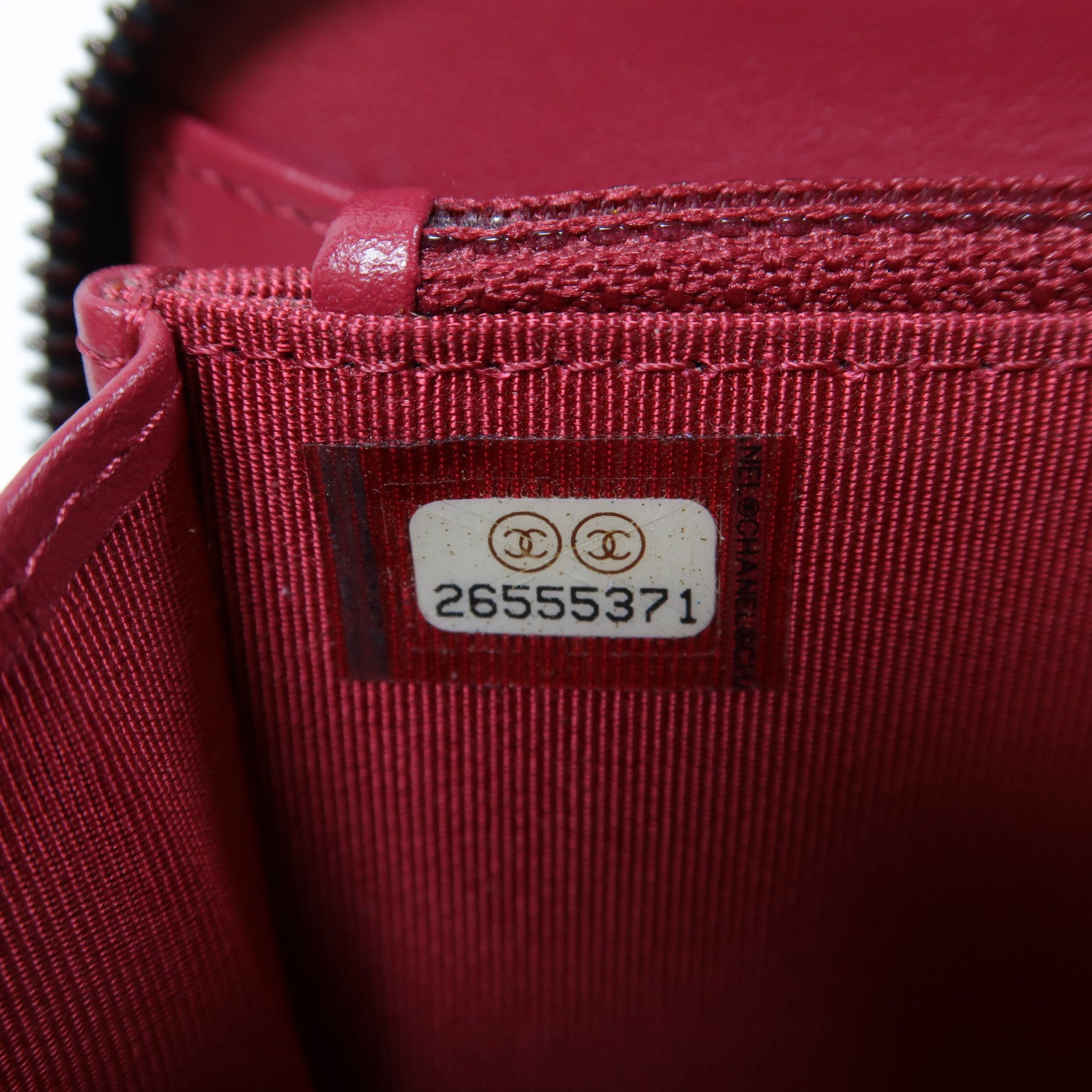 CHANEL 【激減優惠】斜紋牛皮皮革Zipper Wallet金扣拉鍊錢包黑色