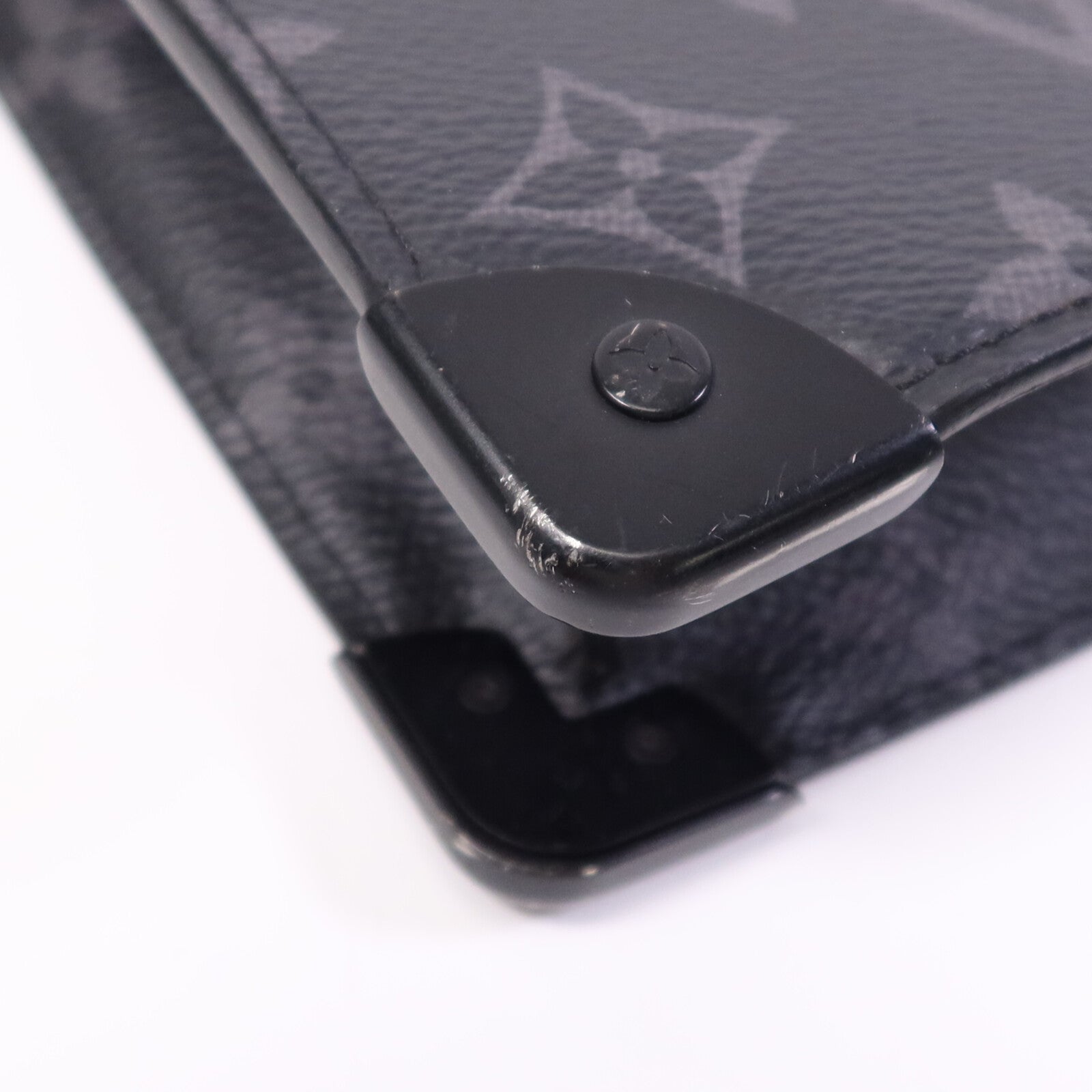 LOUIS VUITTON Monogram Eclipse Trunk Pochette手拿包