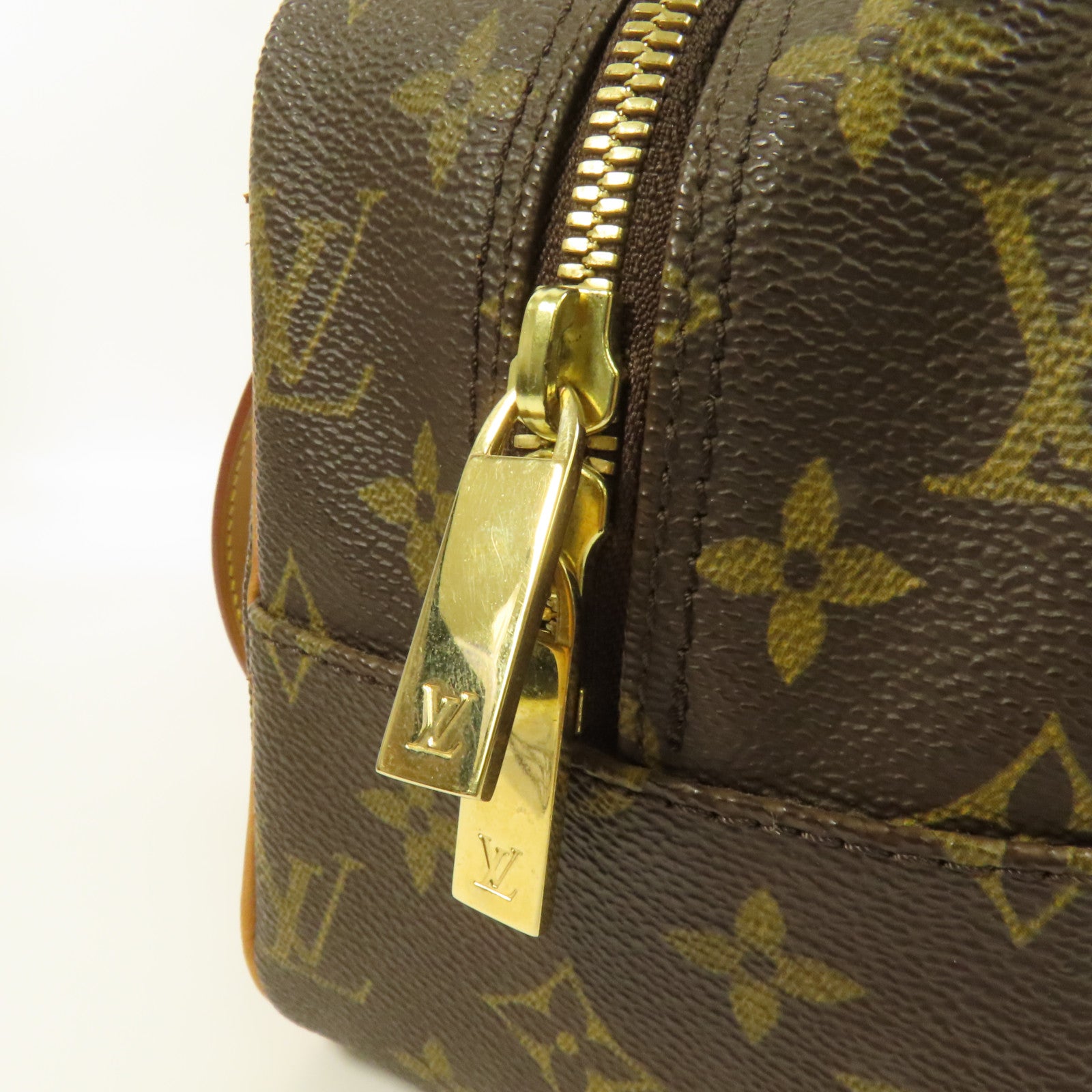 LOUIS VUITTON Monogram Cite MM金扣肩背袋