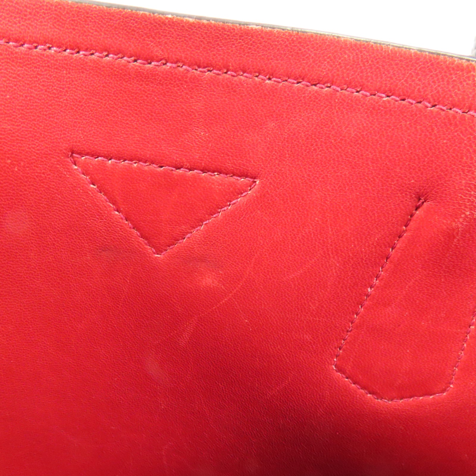 PRADA Saffiano皮革Handbag金扣手挽袋