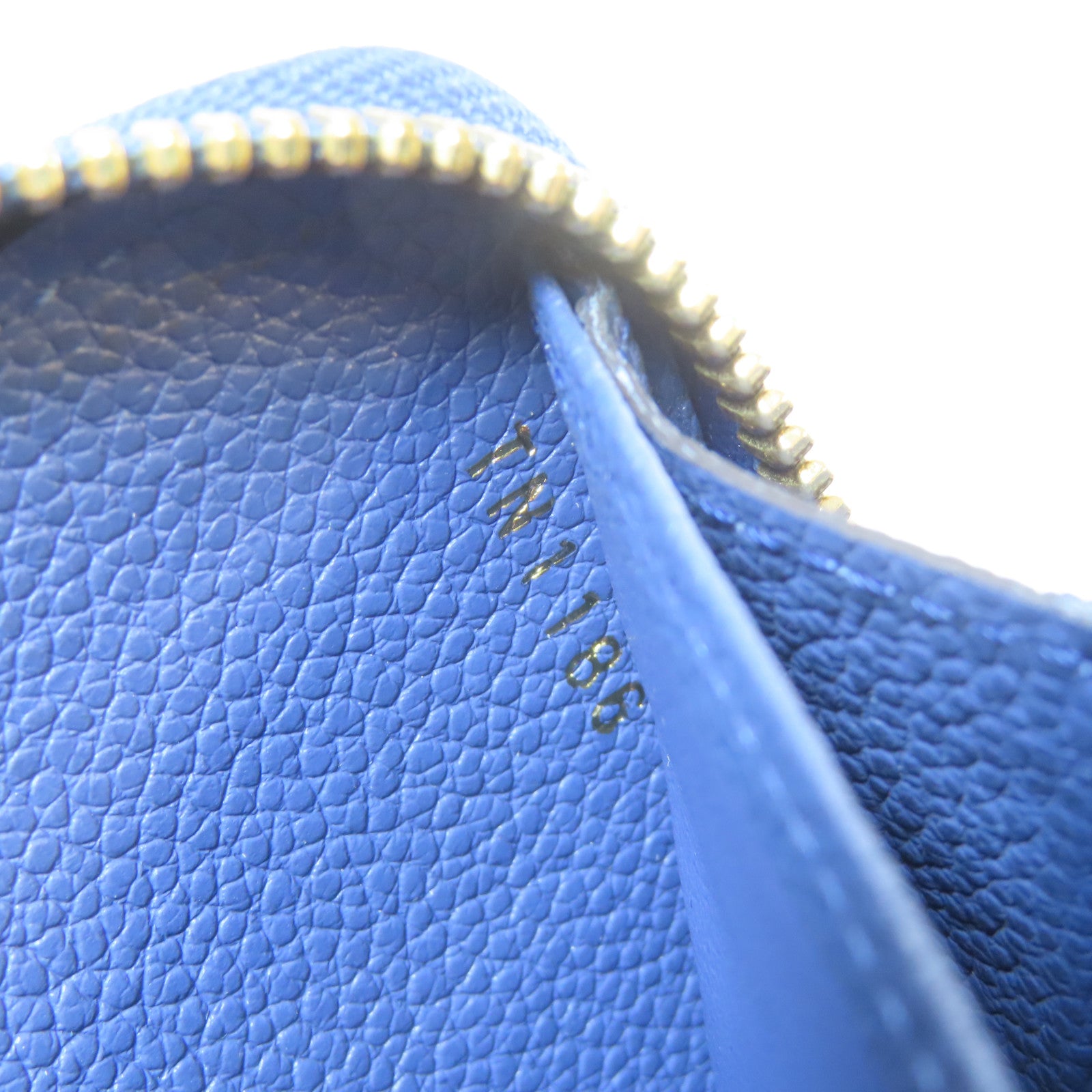 LOUIS VUITTON 【激減優惠】Monogram Empreinte Zipper Long Wallet 金扣L形拉藍色鍊長錢包