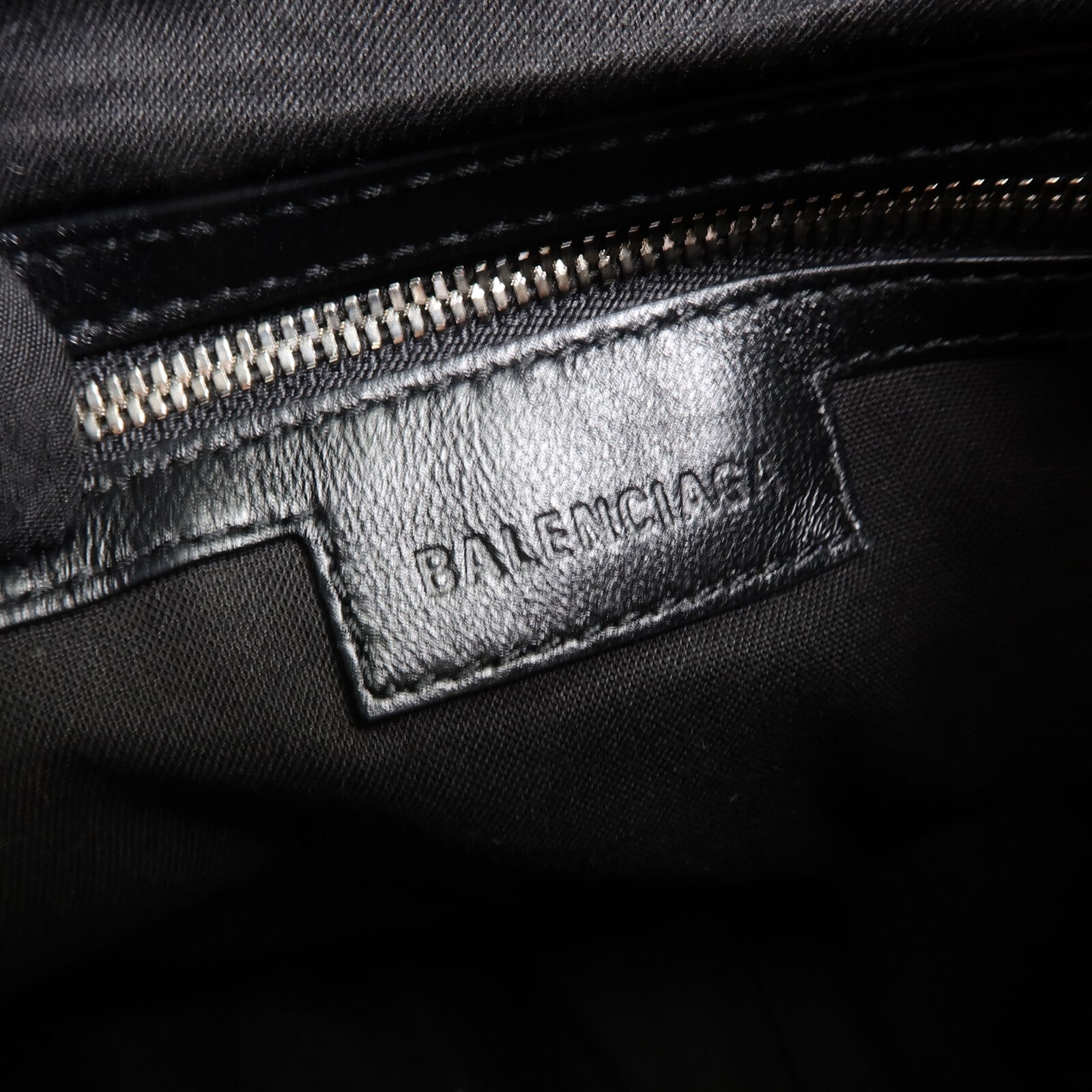 BALENCIAGA 牛皮皮革Le Cagole S肩背袋