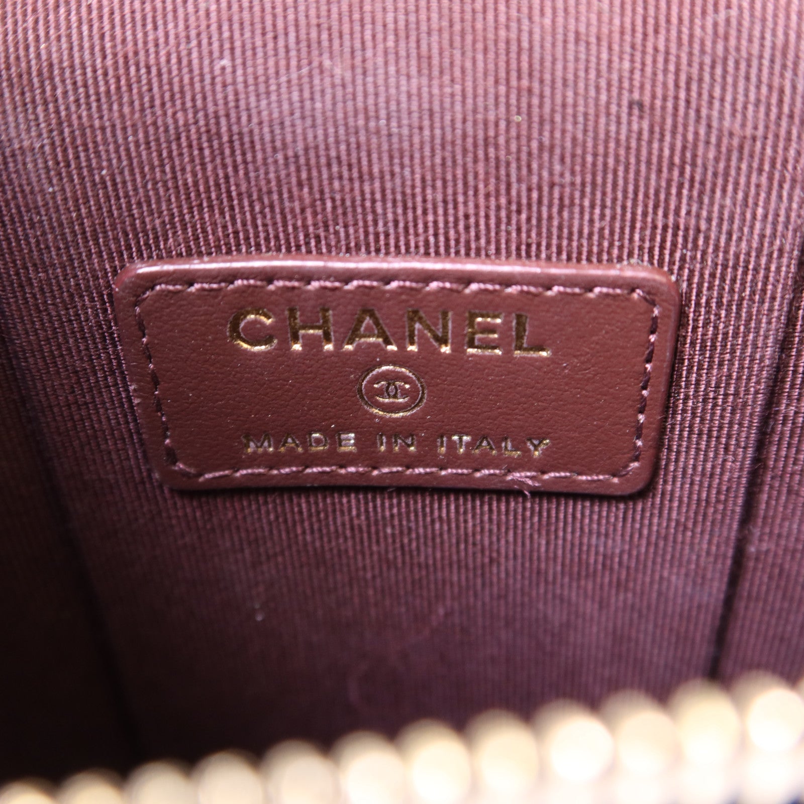 CHANEL 牛皮皮革Chain Shoulder金扣鏈帶肩背袋