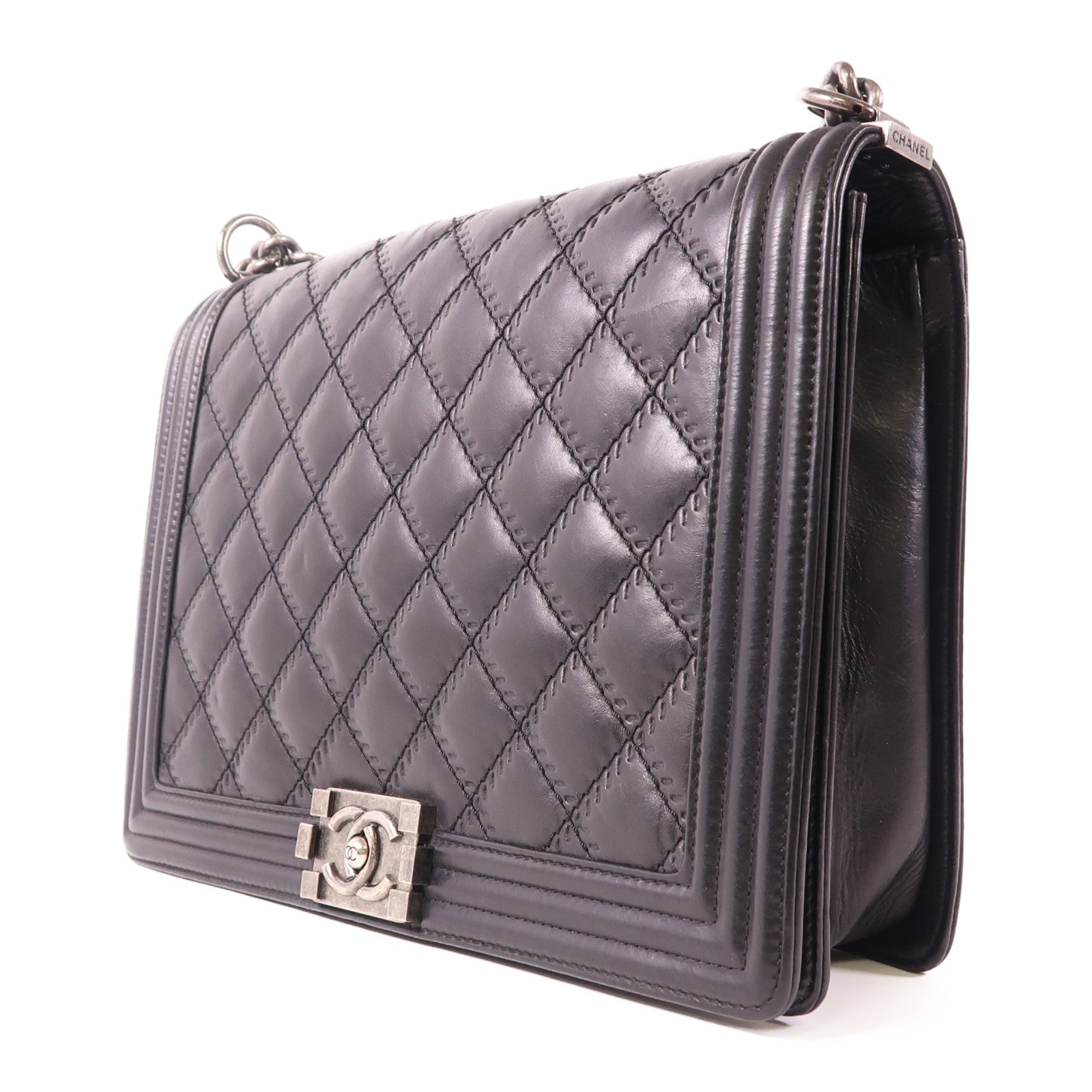 CHANEL 牛皮皮革Boy 30銀扣肩背袋