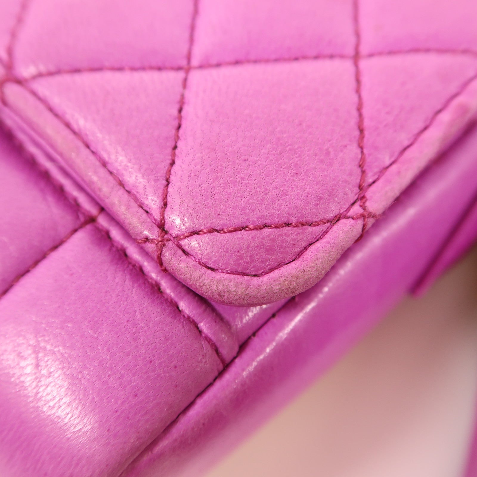 CHANEL 【激減優惠】牛皮皮革Shoulder Bag金扣肩背袋