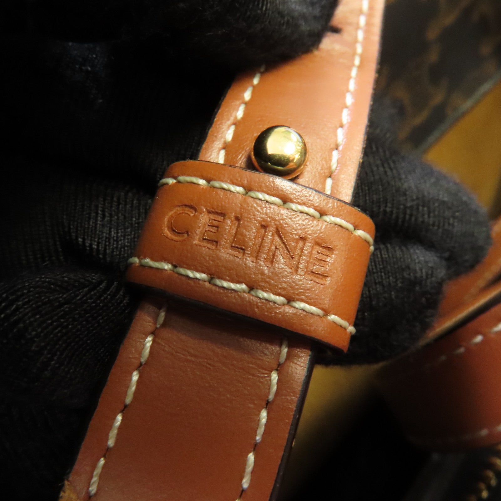 CELINE 塗層帆布Small Cabas Vertical Triomphe金扣肩背袋啡色