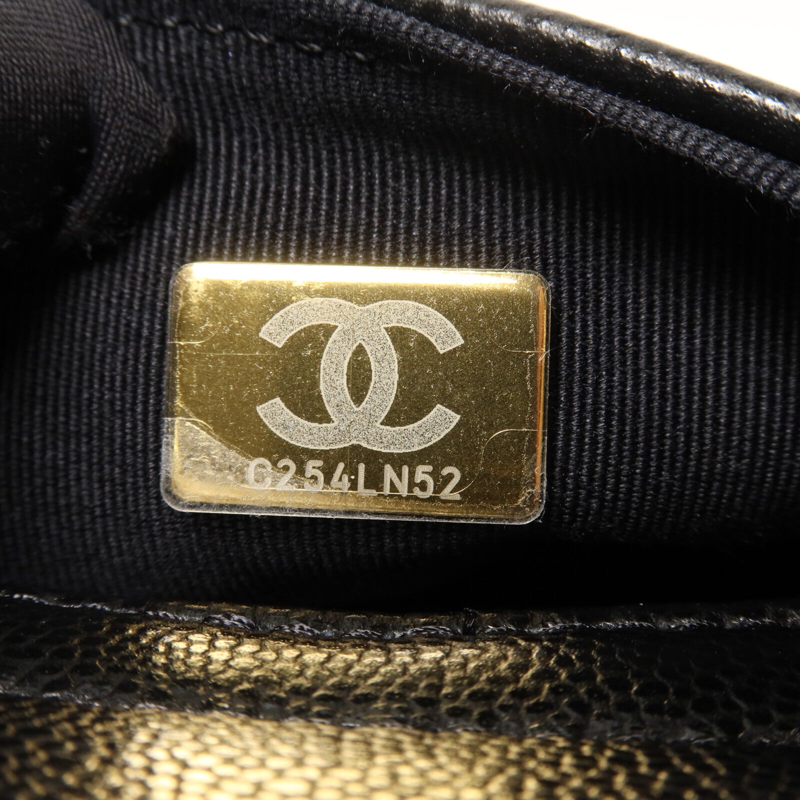 CHANEL 牛皮皮革Duma Backpack鏈帶背包