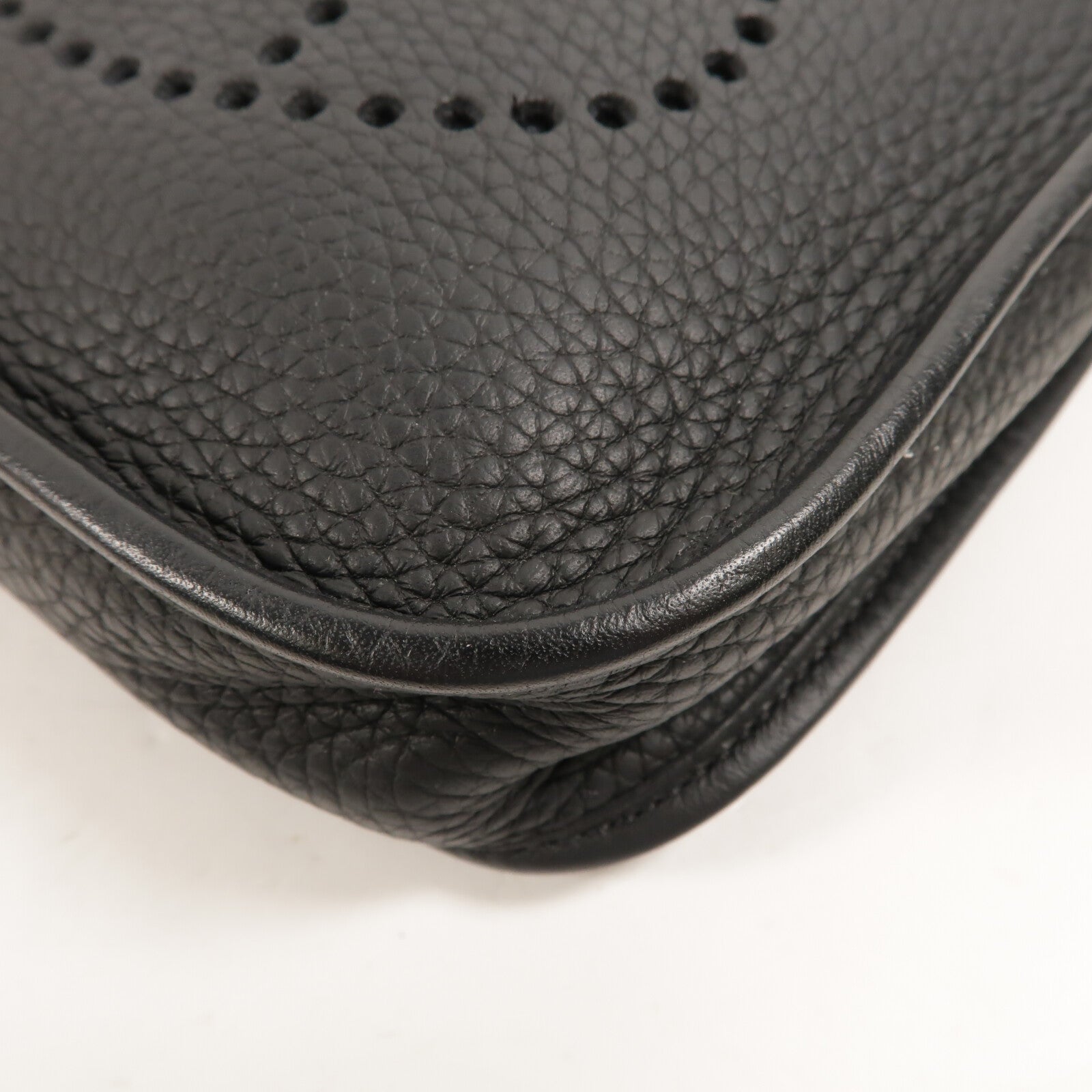 HERMES Clemence皮革Evelyne TPM肩背袋Noir