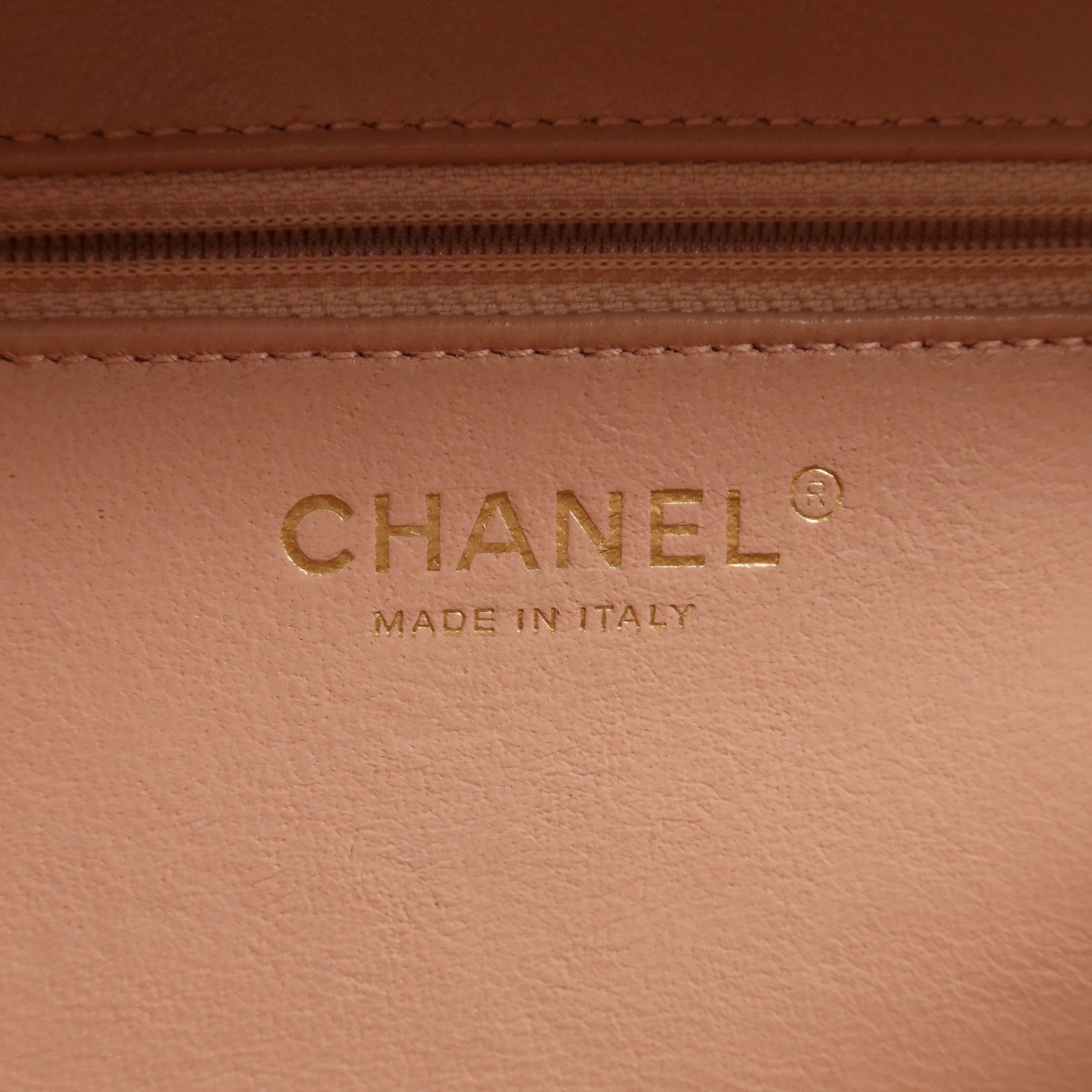 CHANEL 牛皮皮革CC Filigree Vanity金扣手挽肩背兩用袋