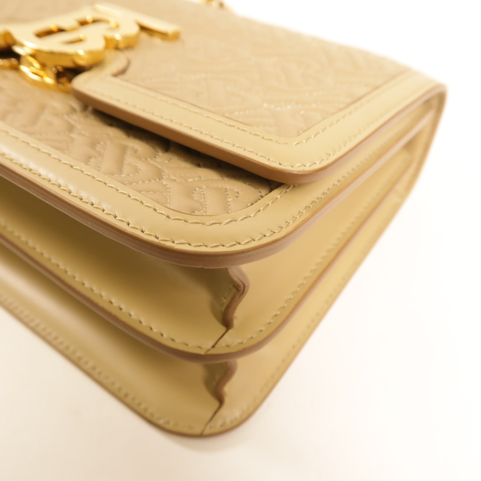 BURBERRY 牛皮皮革Chain Shoulder金扣鏈帶肩背袋米色