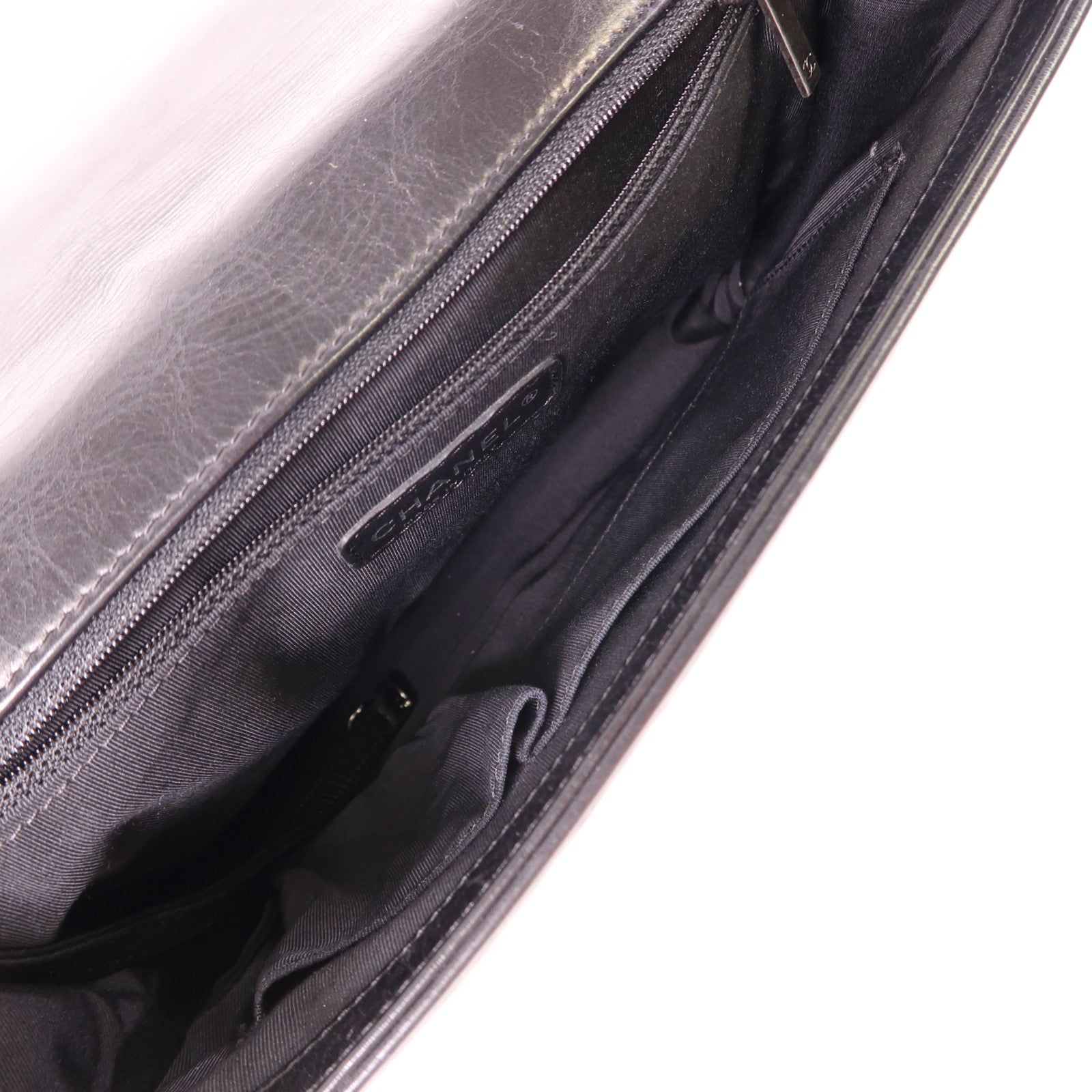 CHANEL 牛皮皮革Boy 30銀扣肩背袋