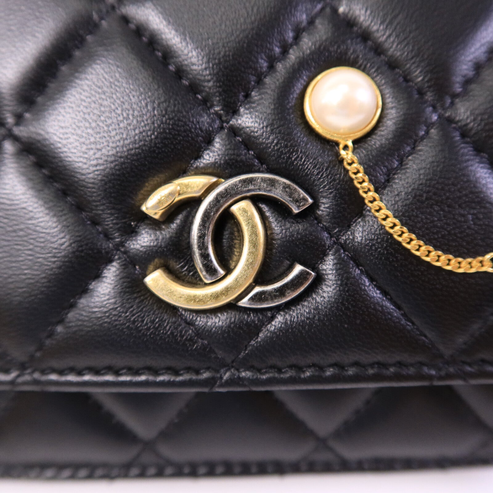 CHANEL 羊皮皮革Wallet On Chain肩背袋