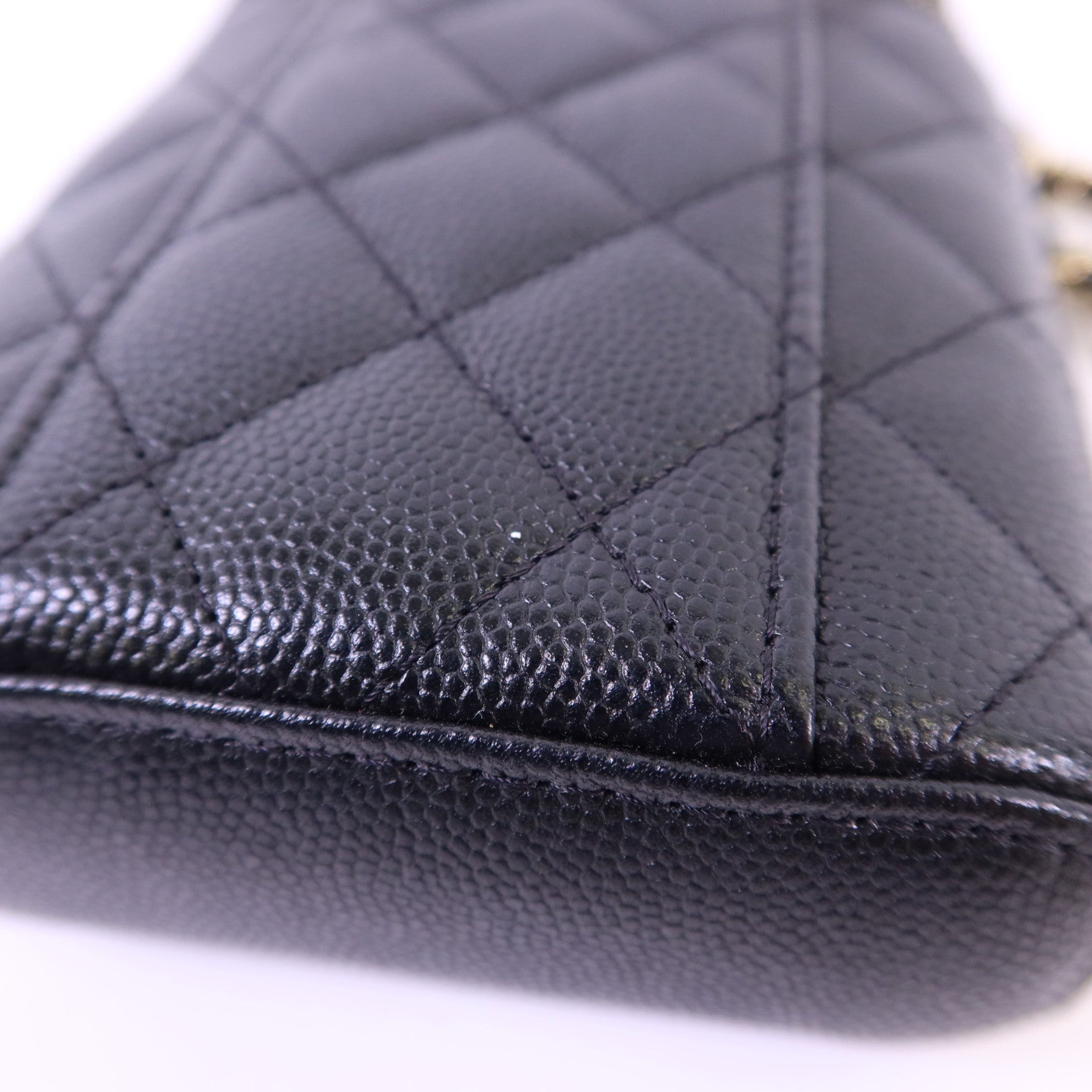 CHANEL 牛皮皮革Chain Shoulder金扣鏈帶肩背袋