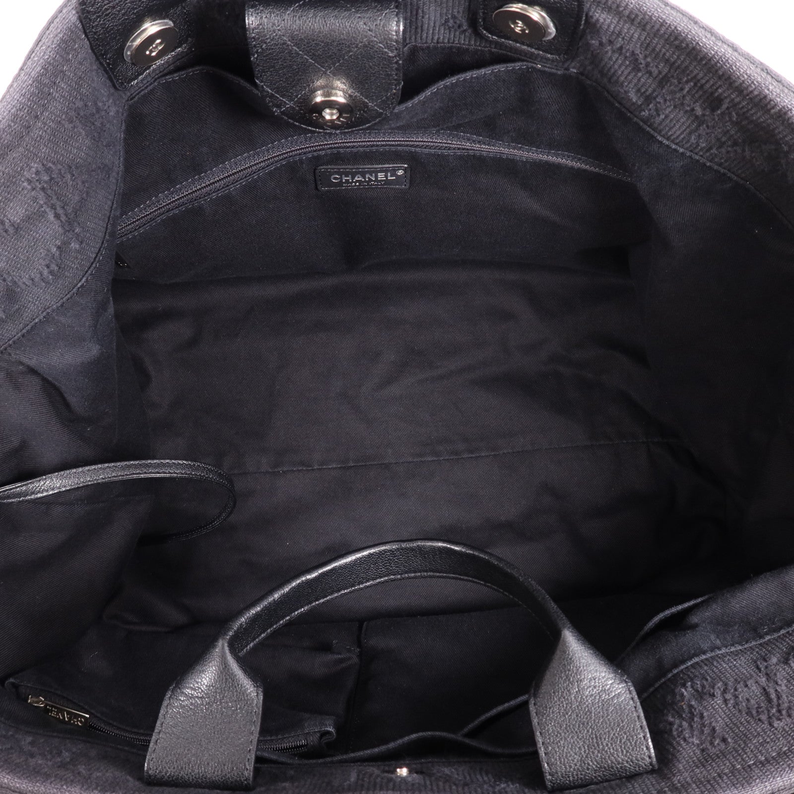 CHANEL 帆布/皮革Deauville Tote Bag銀扣鏈帶肩背袋