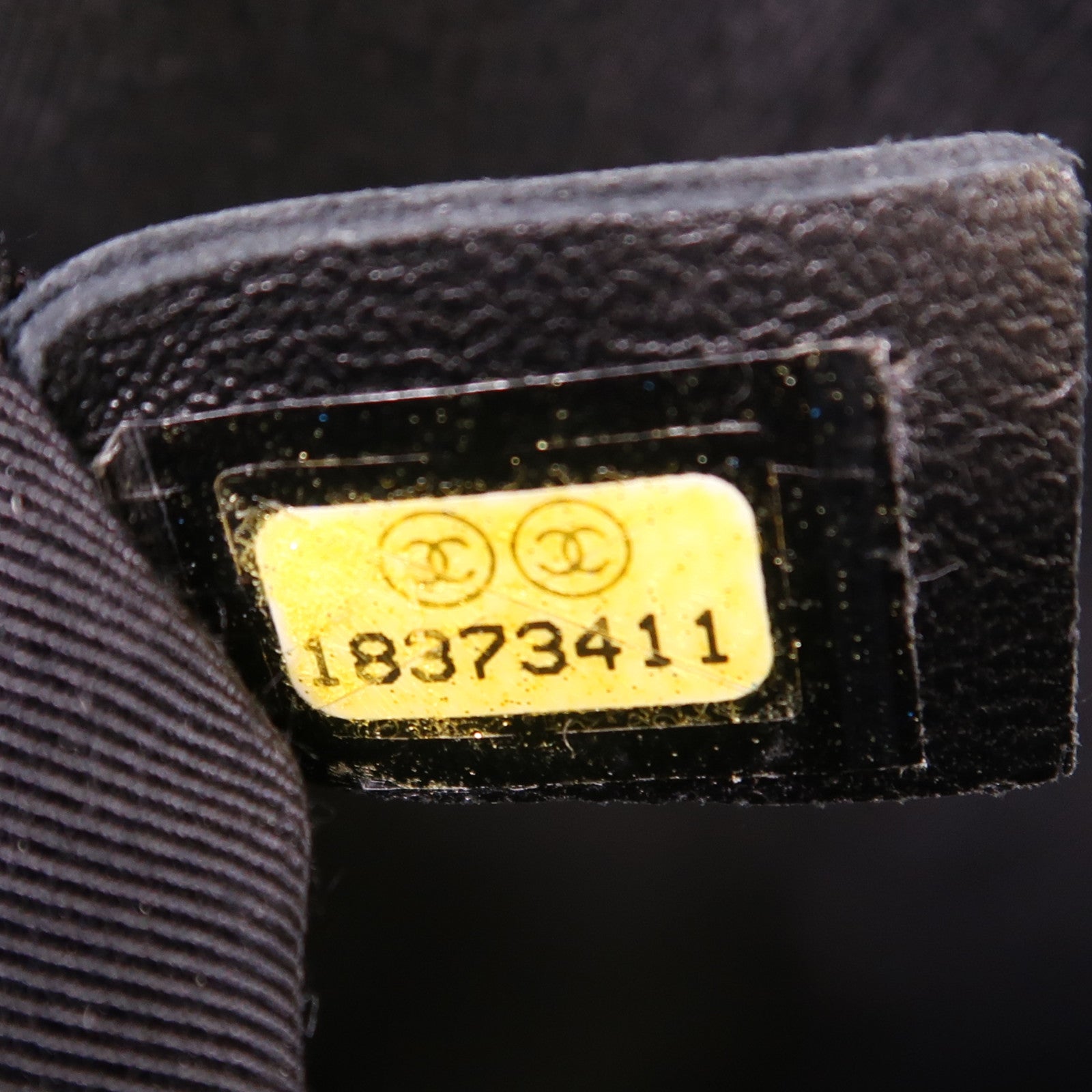 CHANEL 牛皮皮革Boy 30銀扣肩背袋