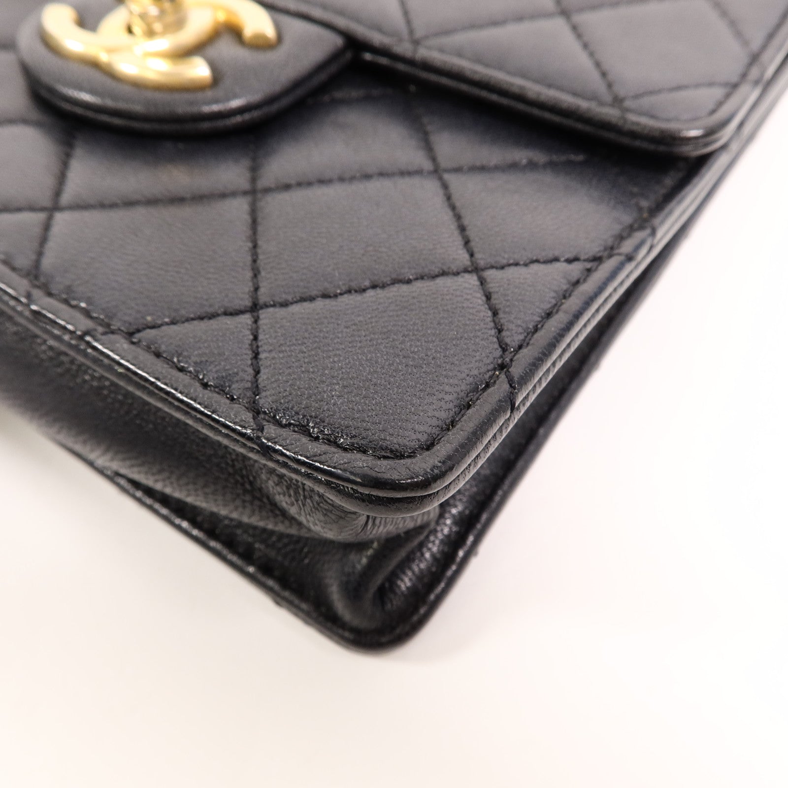 CHANEL 牛皮皮革Matelasse Pearl Chain Bag鏈帶肩背袋