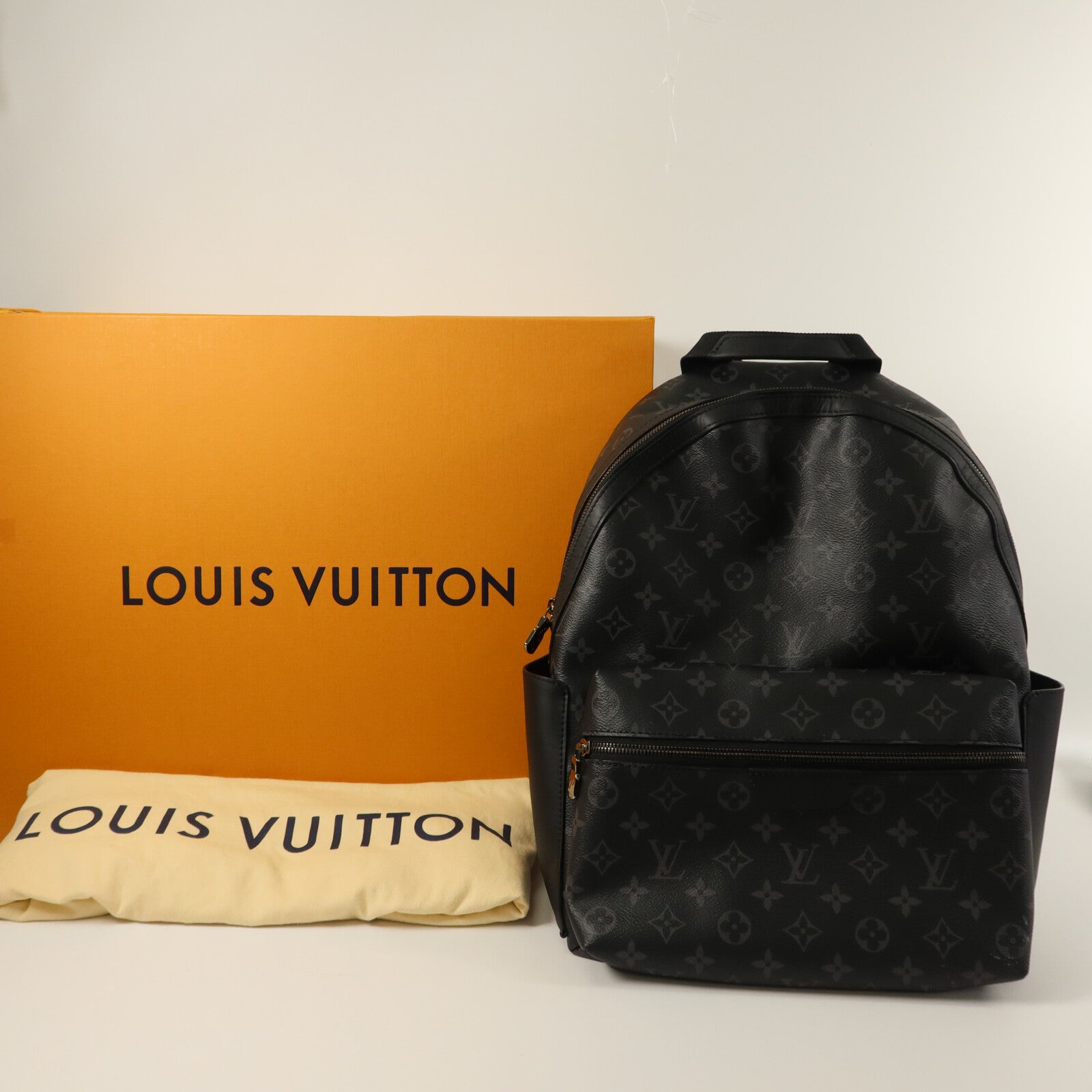 LOUIS VUITTON Monogram Eclipse Discovery PM背包