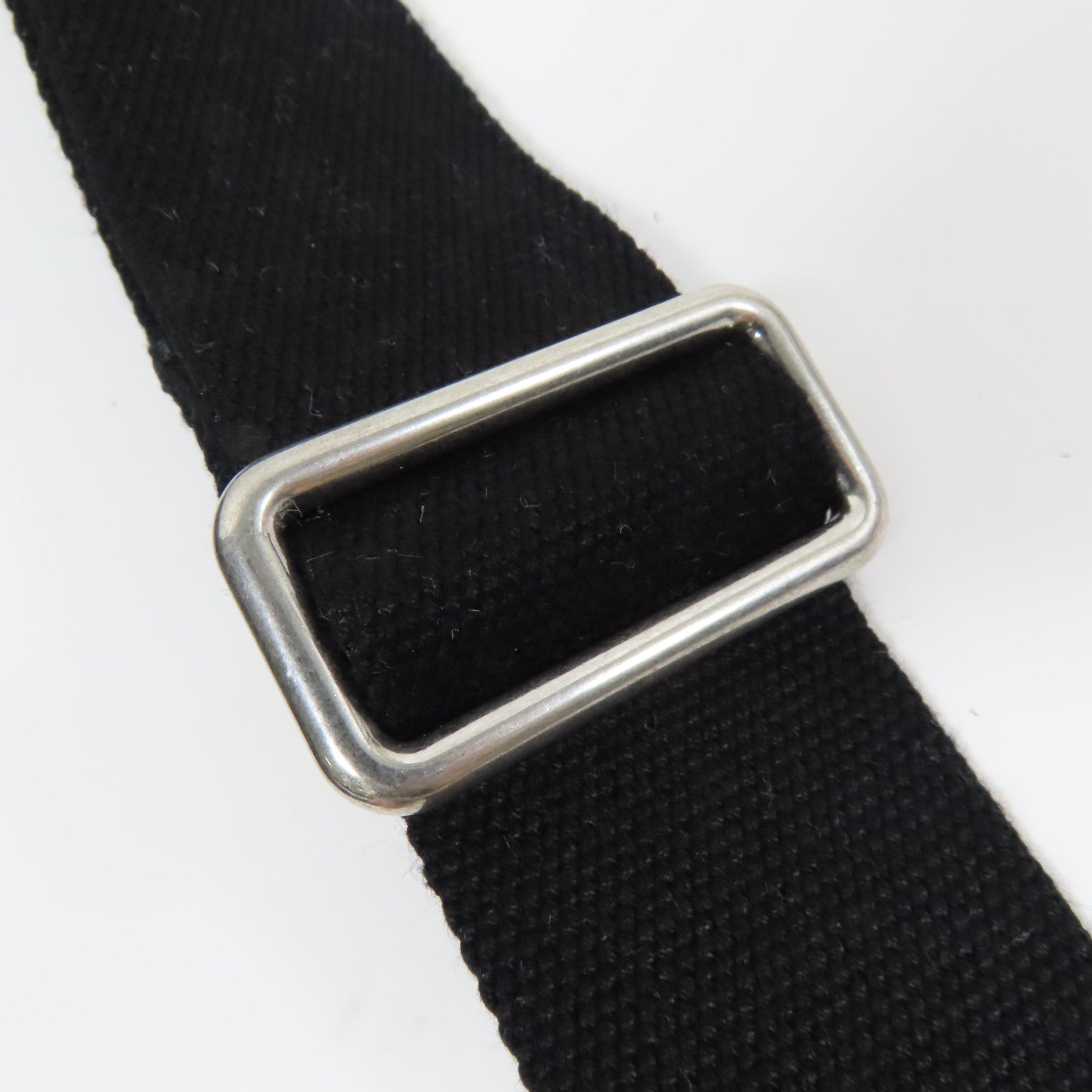 SAINT LAURENT 羊皮皮革Niki Messenger Bag銀扣肩背袋