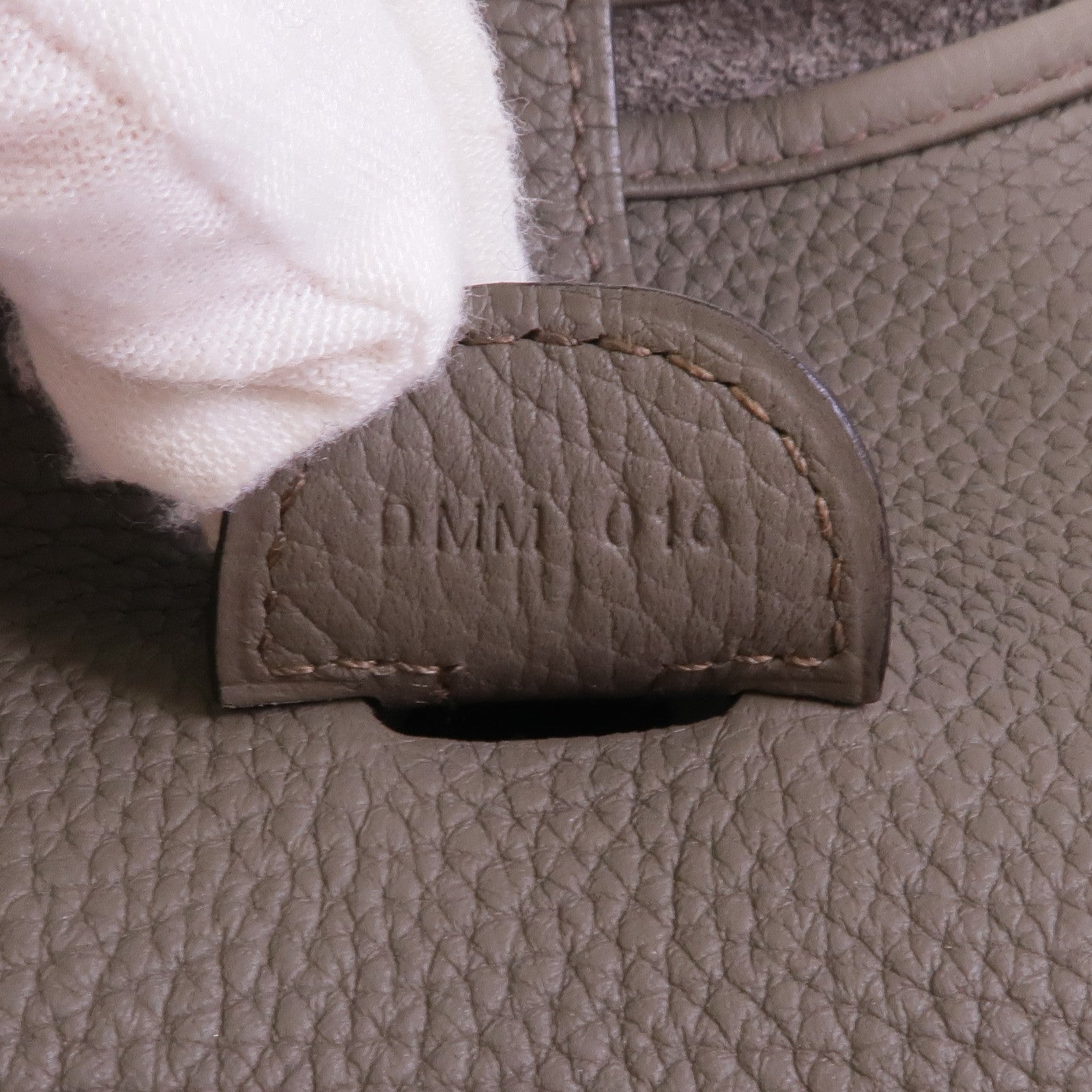 HERMES Clemence皮革Evelyne PM金扣肩背袋Gris Etain