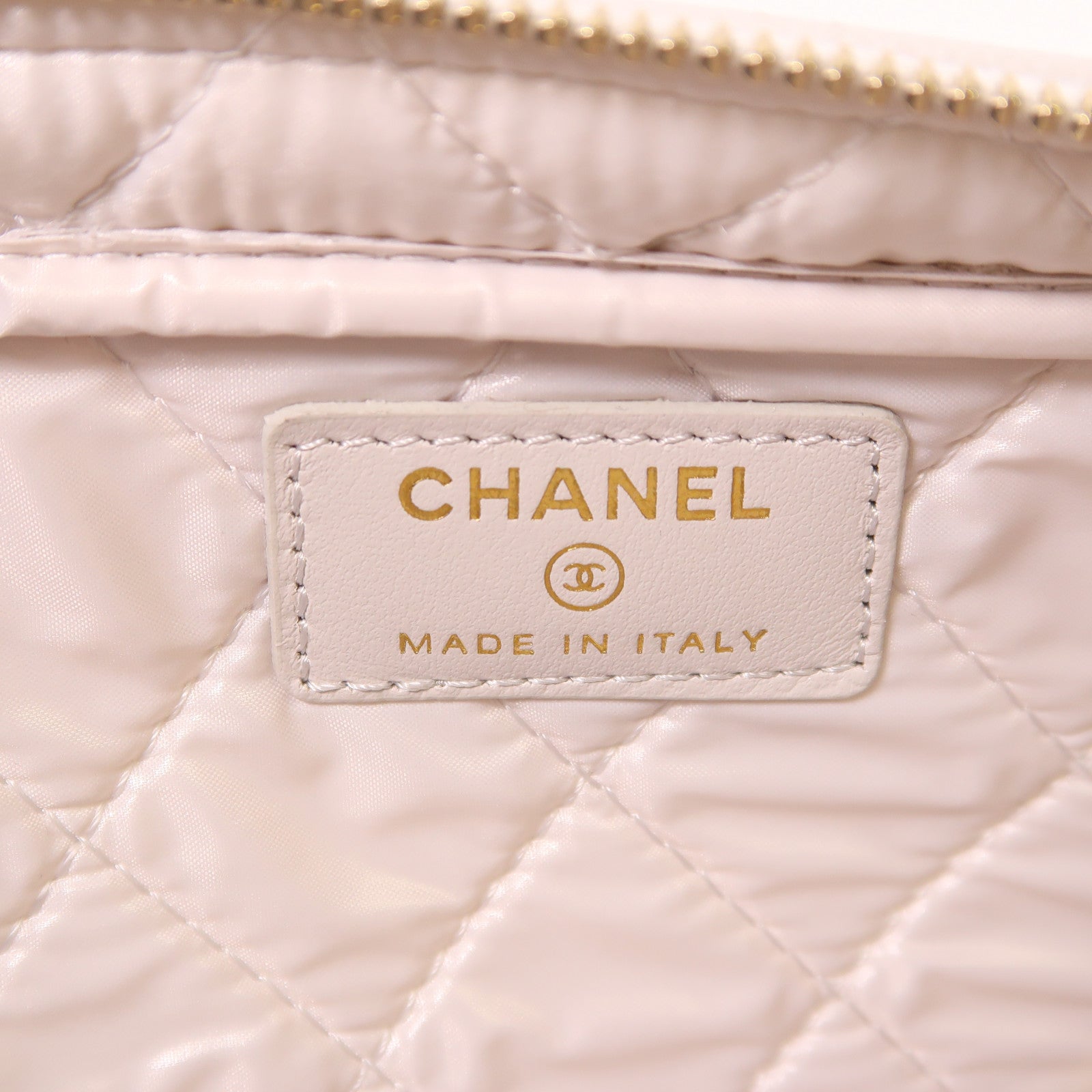 CHANEL CC GHW Pouch Calfskin Leather Light Gray