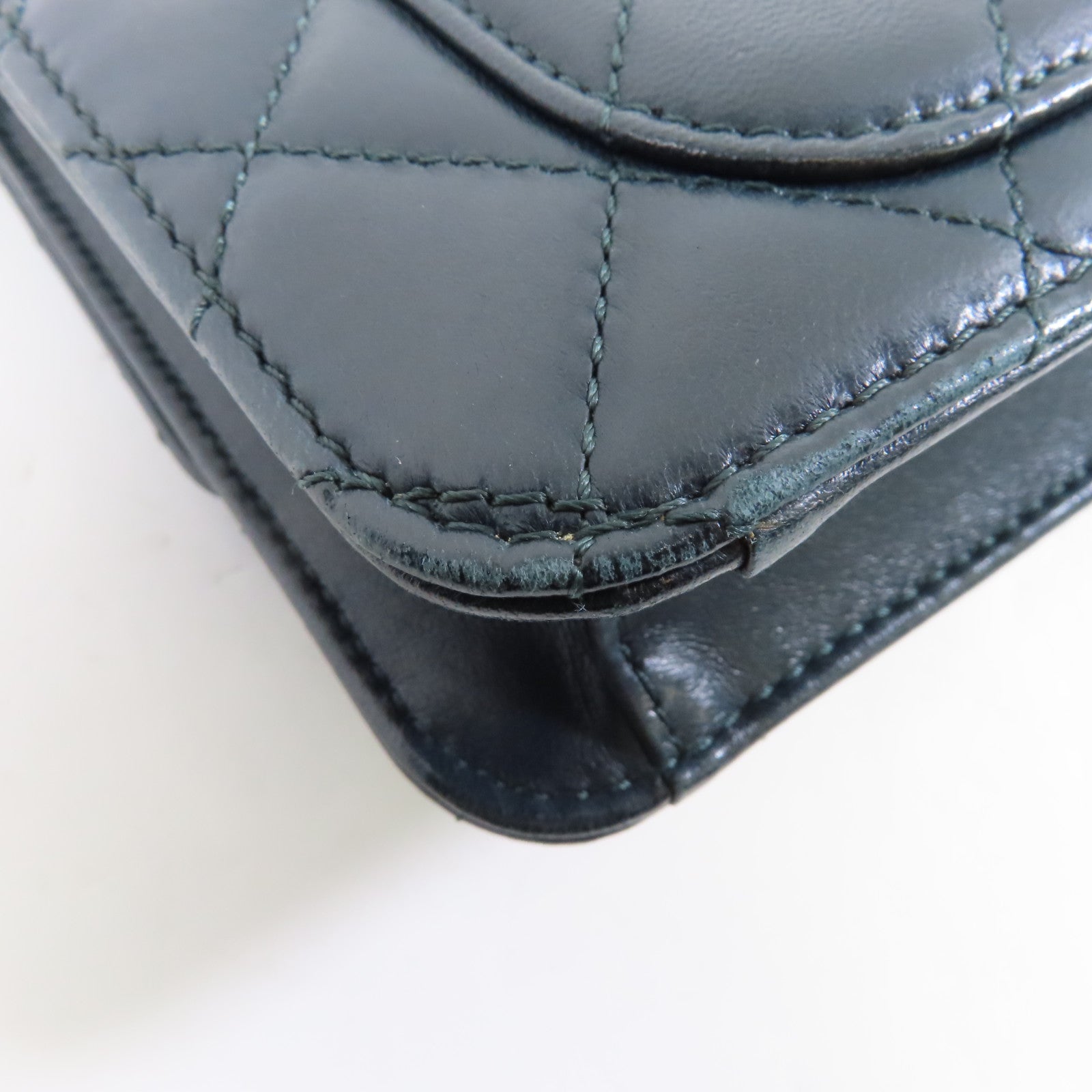 CHANEL 菱格牛皮皮革Chain Shoulder金扣鏈帶肩背袋深綠色