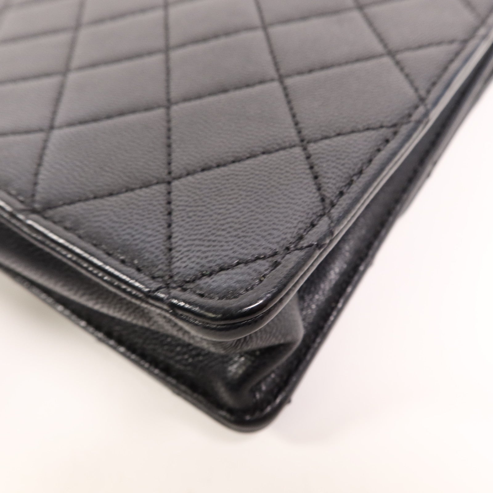 CHANEL 牛皮皮革Matelasse Pearl Chain Bag鏈帶肩背袋