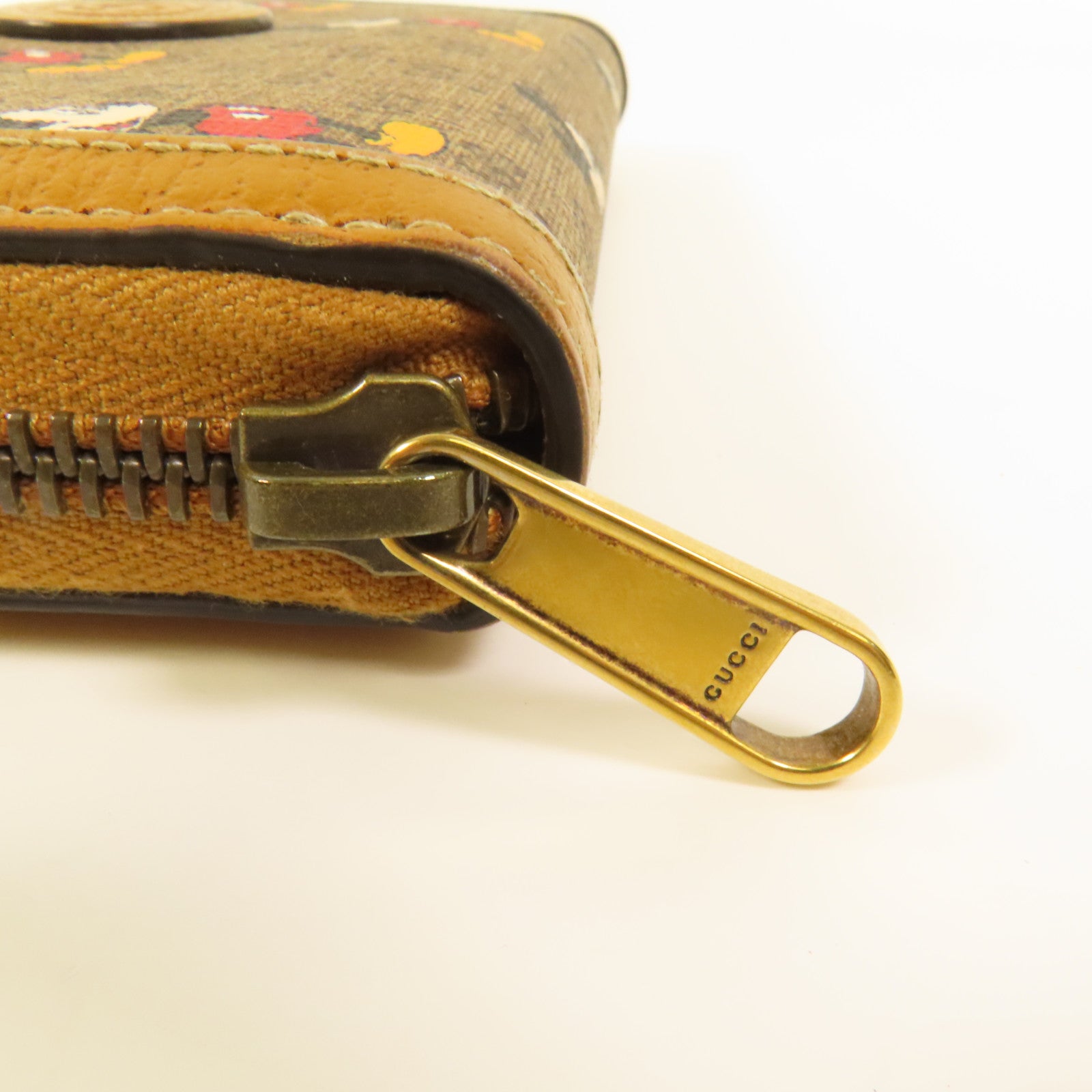 GUCCI 塗層帆布GG Supreme長錢包