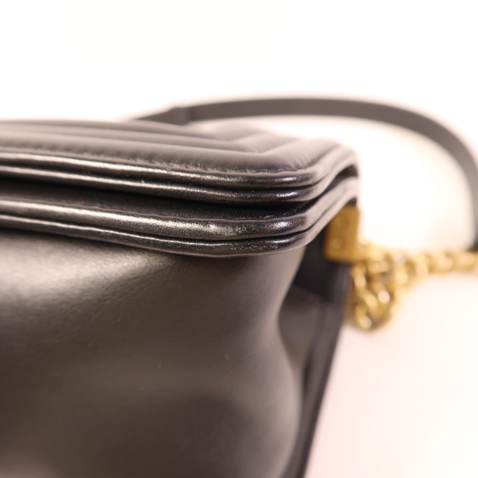 CHANEL 【激減優惠】羊皮皮革Boy 25金扣鏈帶肩背袋