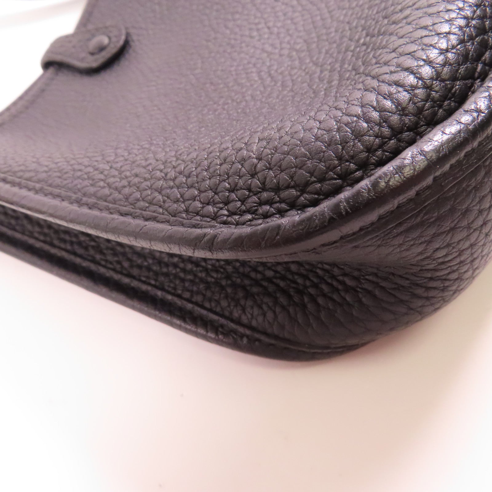 HERMES GHW Evelyne TPM Shoulder Bag Taurillon Clemence Leather Stamp Y 89 Noir