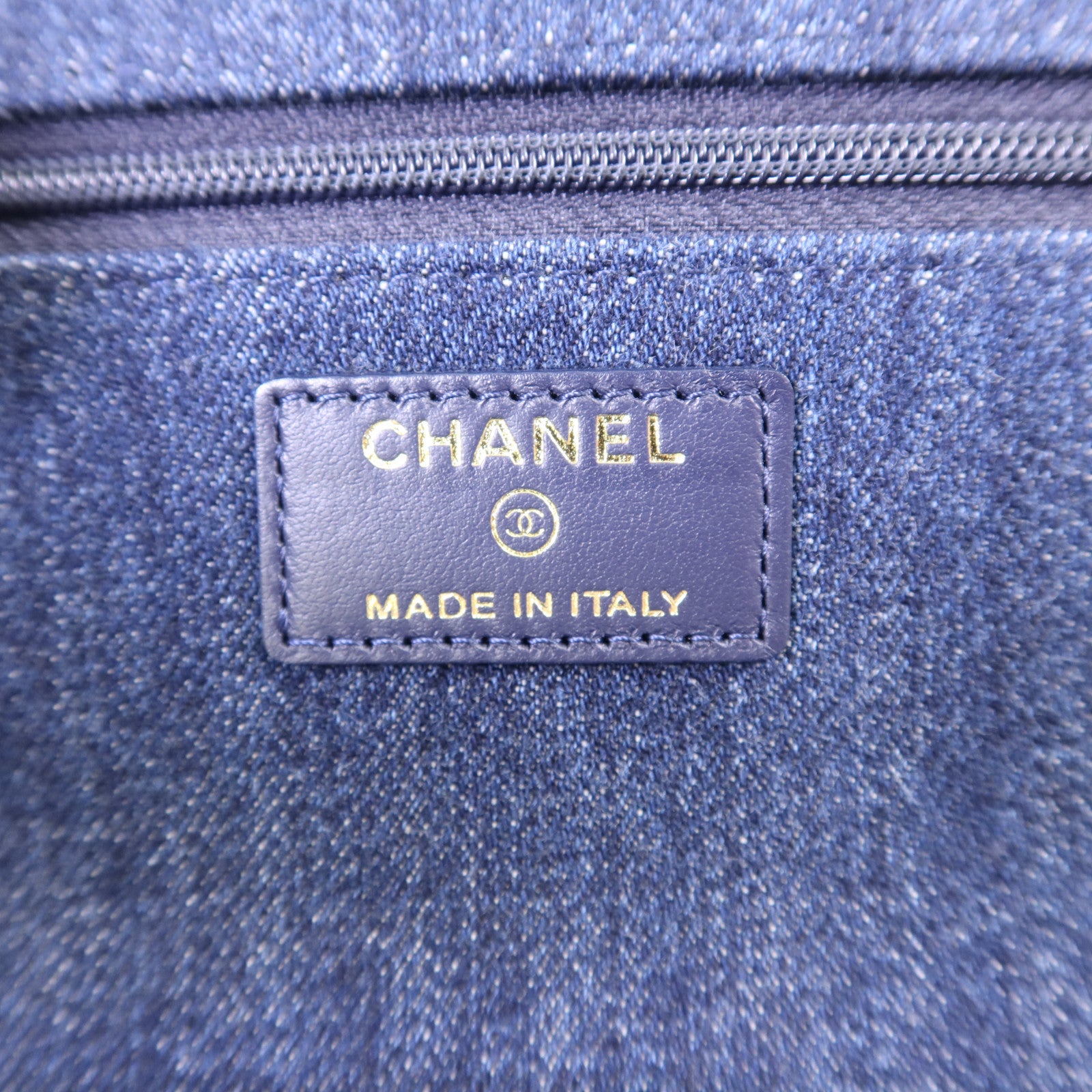 CHANEL 牛仔布WOC Wallet On Chain手挽肩背兩用袋