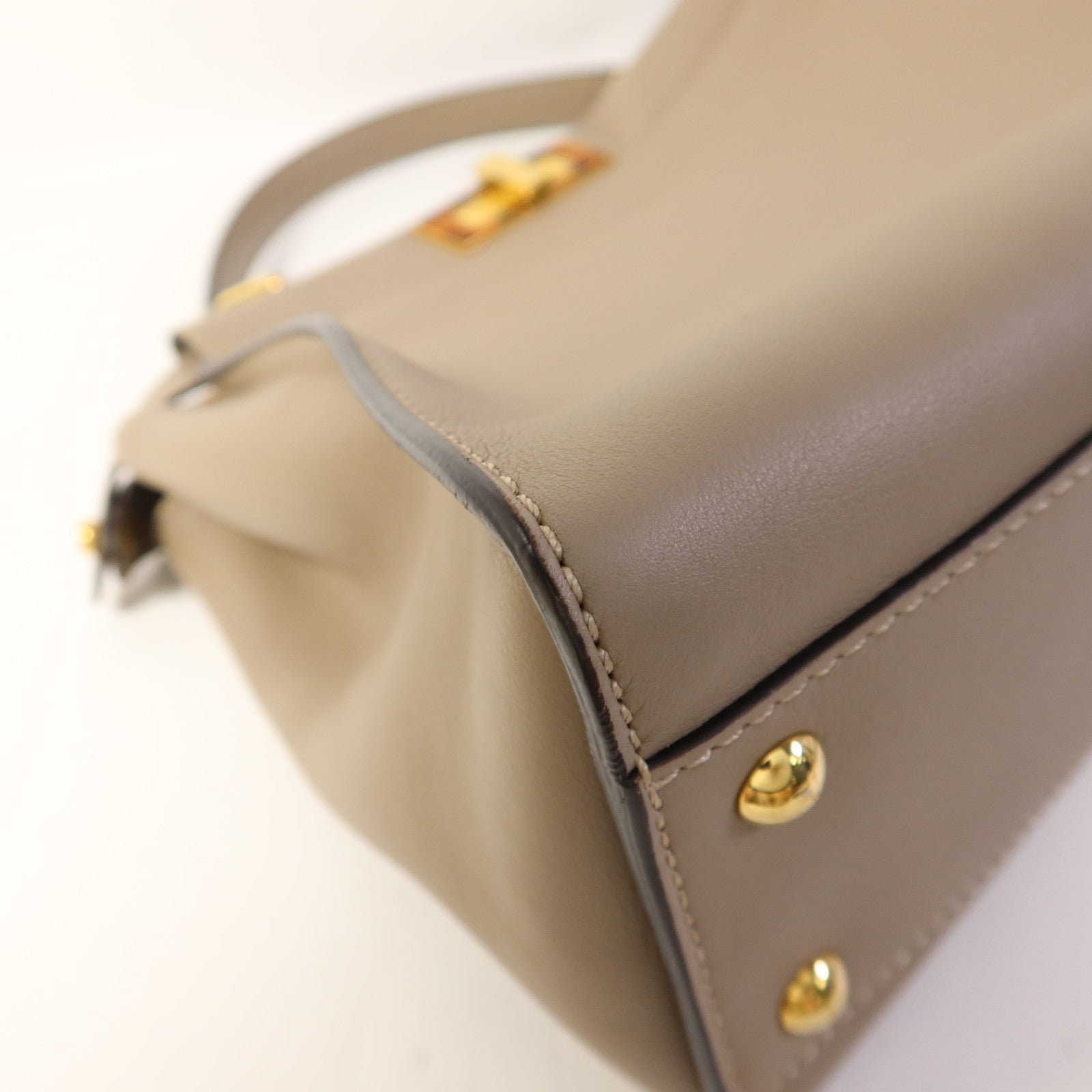 FENDI 牛皮皮革Peekaboo金扣手挽肩背兩用袋