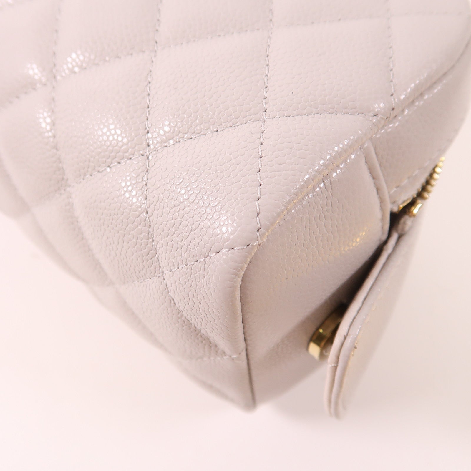 CHANEL CC GHW Pouch Calfskin Leather Light Gray