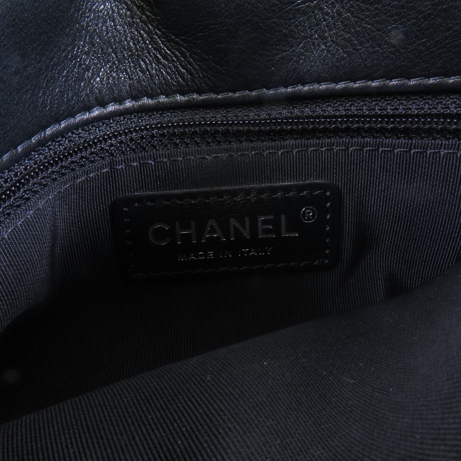 CHANEL 牛皮皮革Chain Shoulder Bag銀扣鏈帶肩背袋