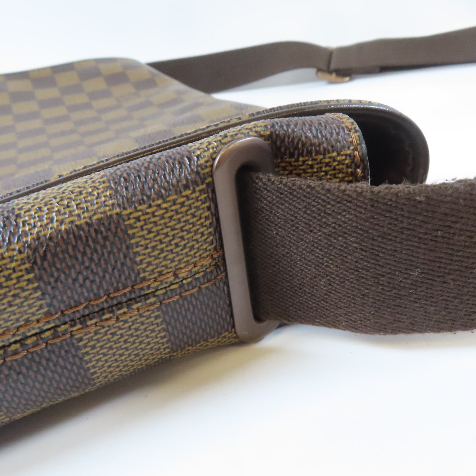 LOUIS VUITTON Damier Ebene Brooklyn MM金扣肩背袋啡色