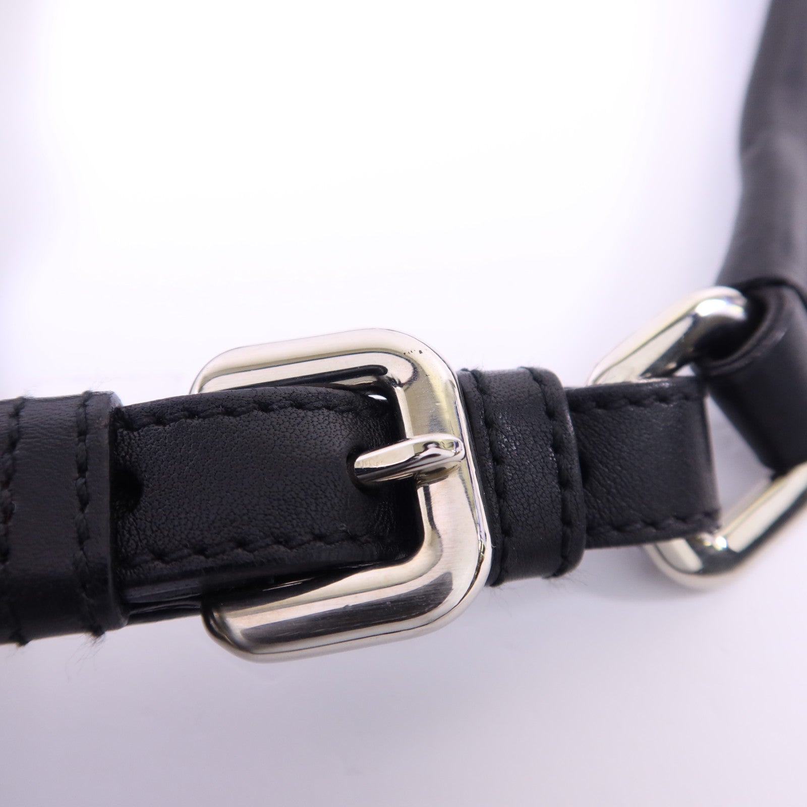 PRADA 牛皮皮革Shoulder Bag銀扣肩背袋