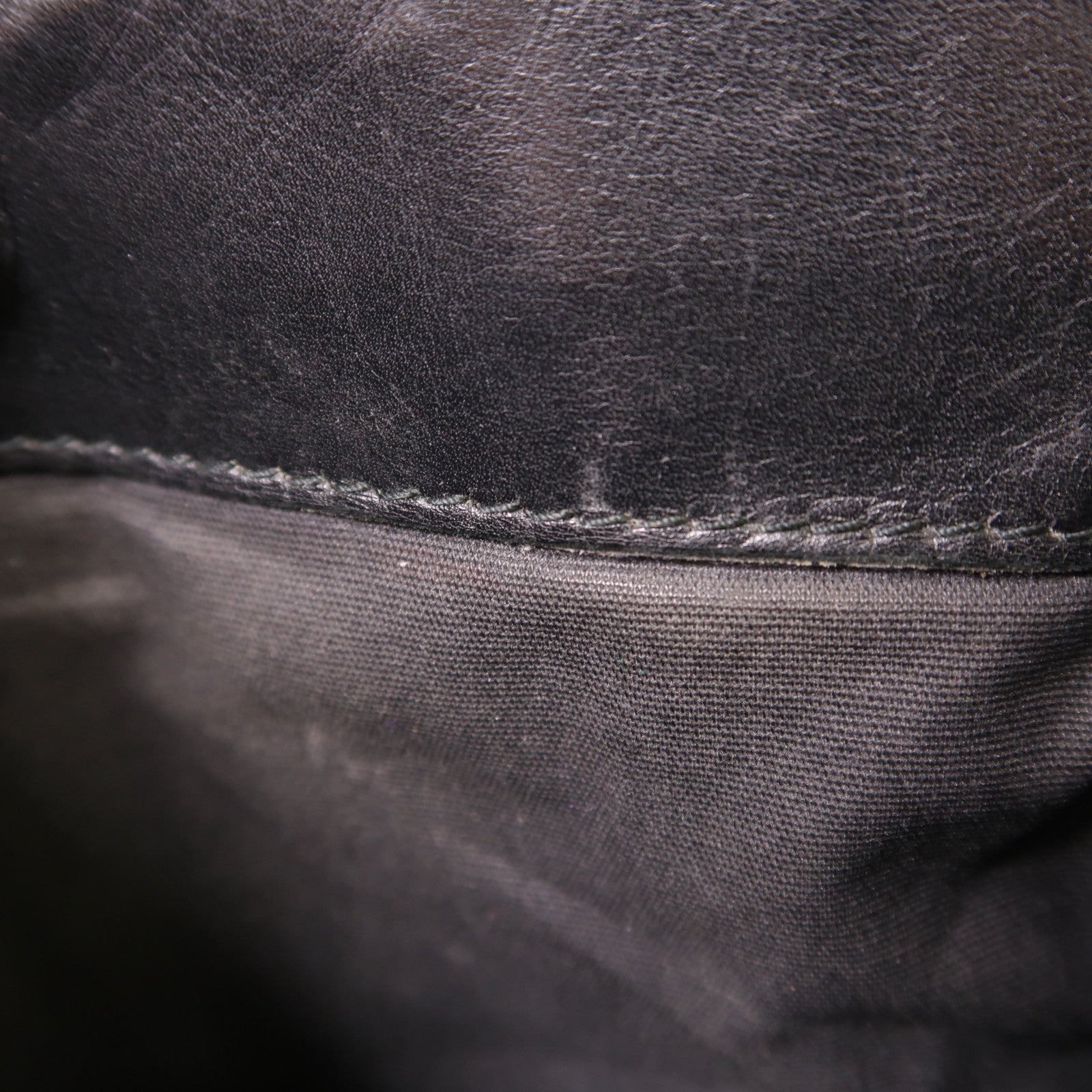 BOTTEGA VENETA 牛皮皮革Shoulder Bag肩背袋黑色