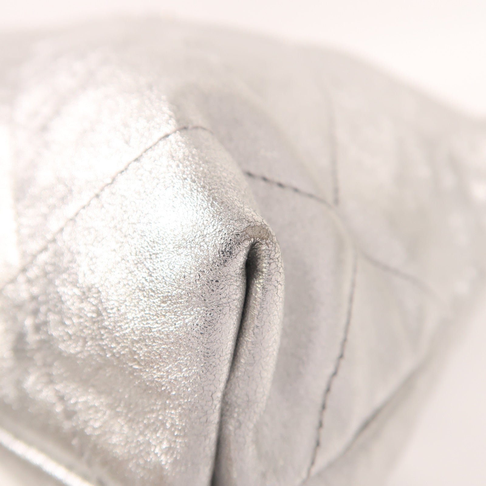 CHANEL 牛皮皮革Chanel 22 Small銀扣鏈帶肩背袋