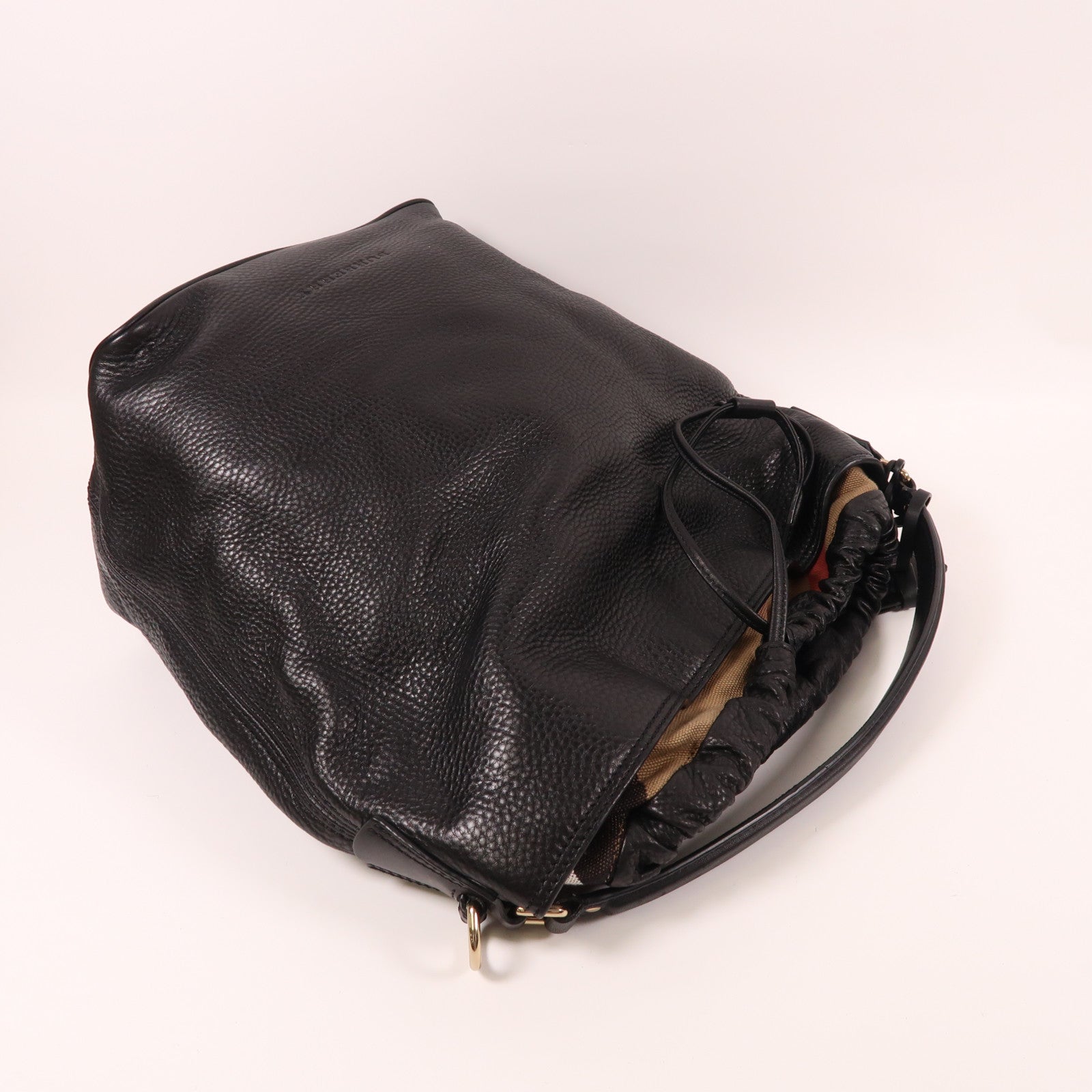 BURBERRY 牛皮皮革Hand Bag金扣手挽袋黑色